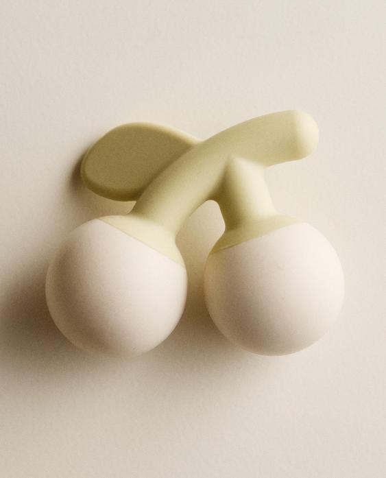 SILICONE FLOWER BABY RATTLE