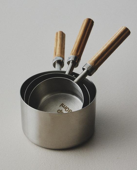 WOODEN MEASURING SPOON SET