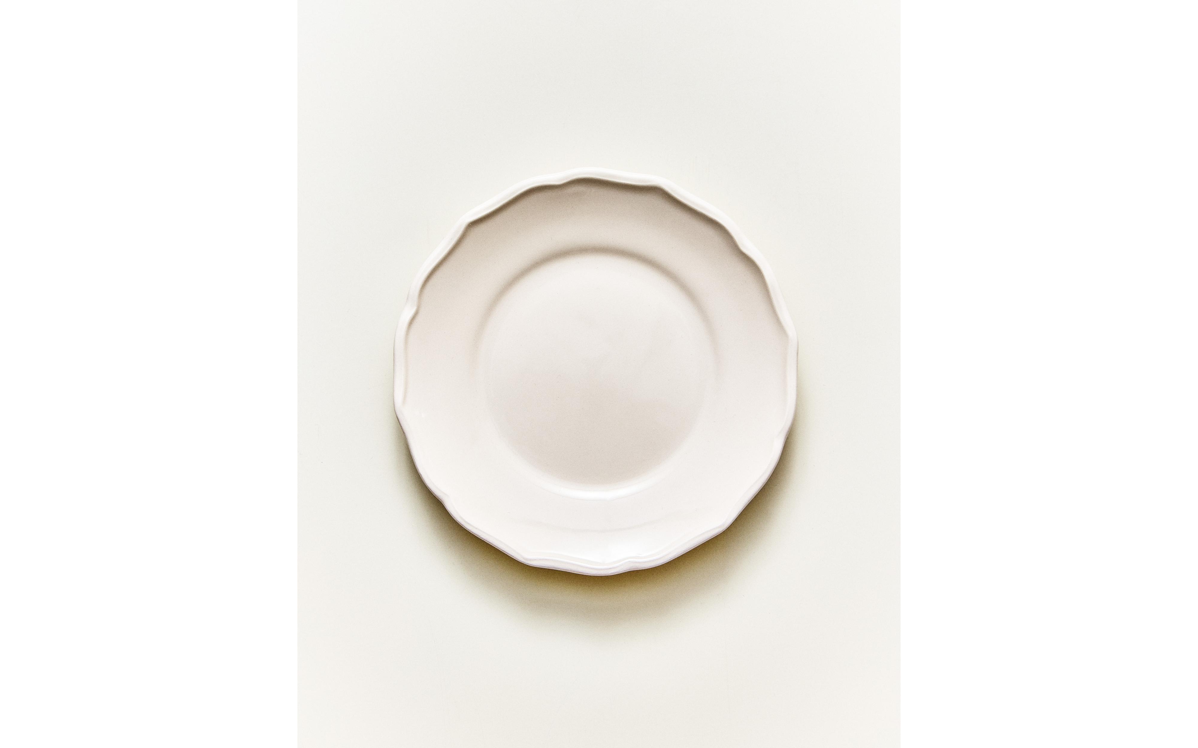 EARTHENWARE SIDE PLATE WITH RAISED-DESIGN EDGE product thumbnail 9