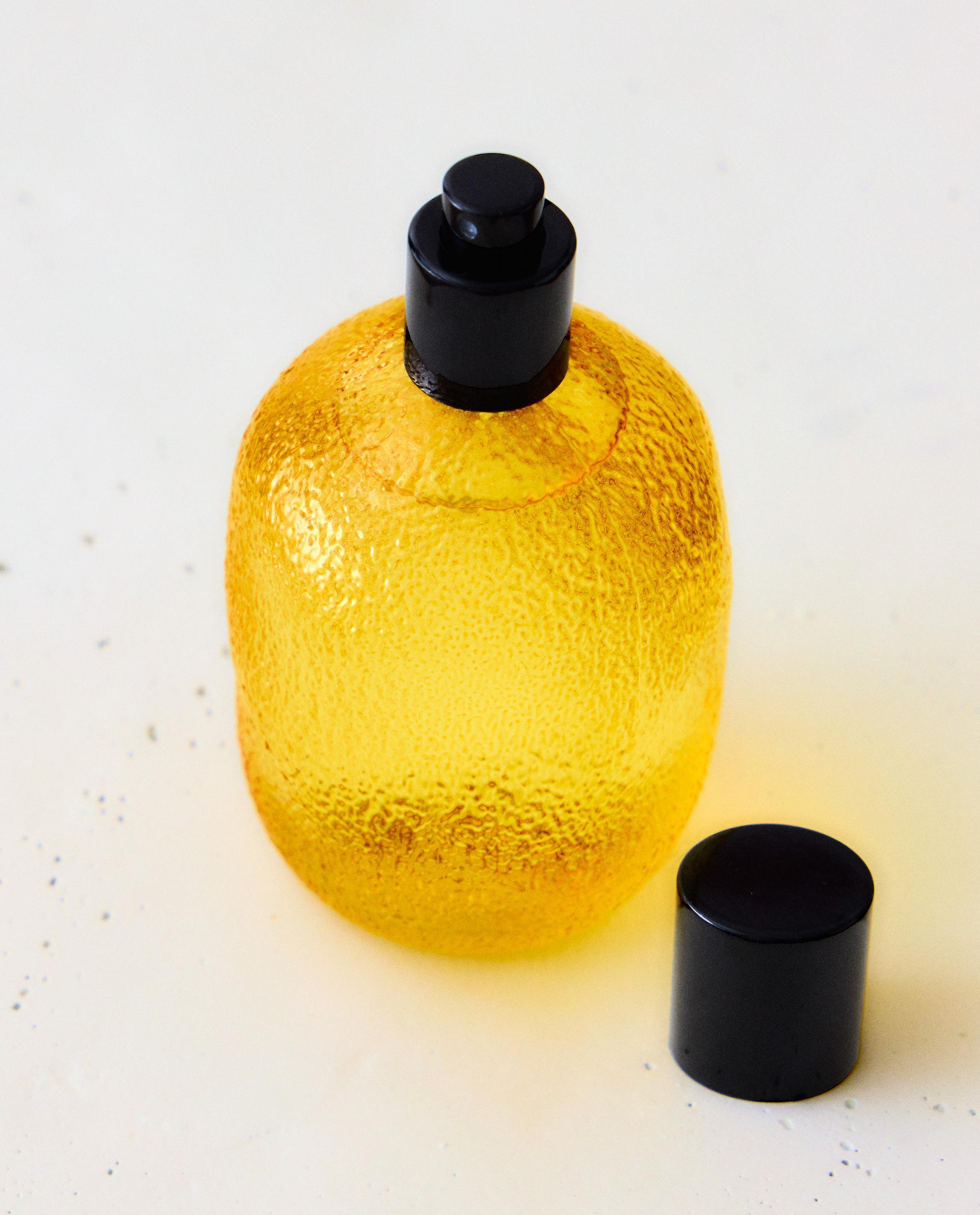 (190 ML) GINGER LEMON FABRIC FRESHENER SPRAY product thumbnail 9