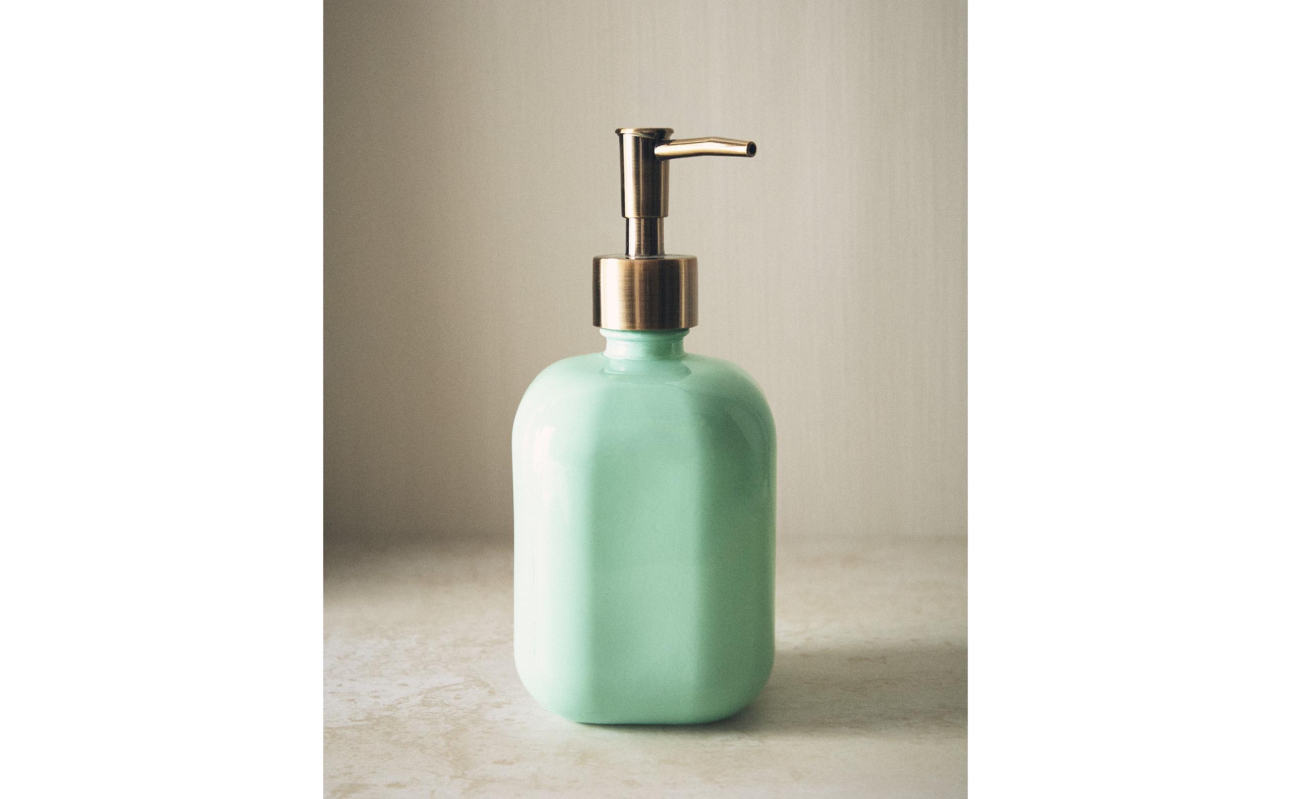 ジェードガラス ソープディスペンサー | Zara Home 日本/Japan