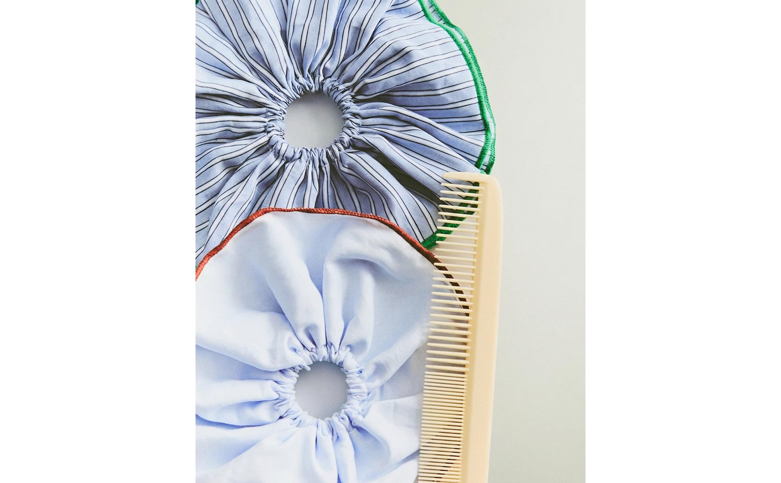 PACK OF CHILDREN'S STRIPED SCRUNCHIES (PACK OF 2) product thumbnail 8