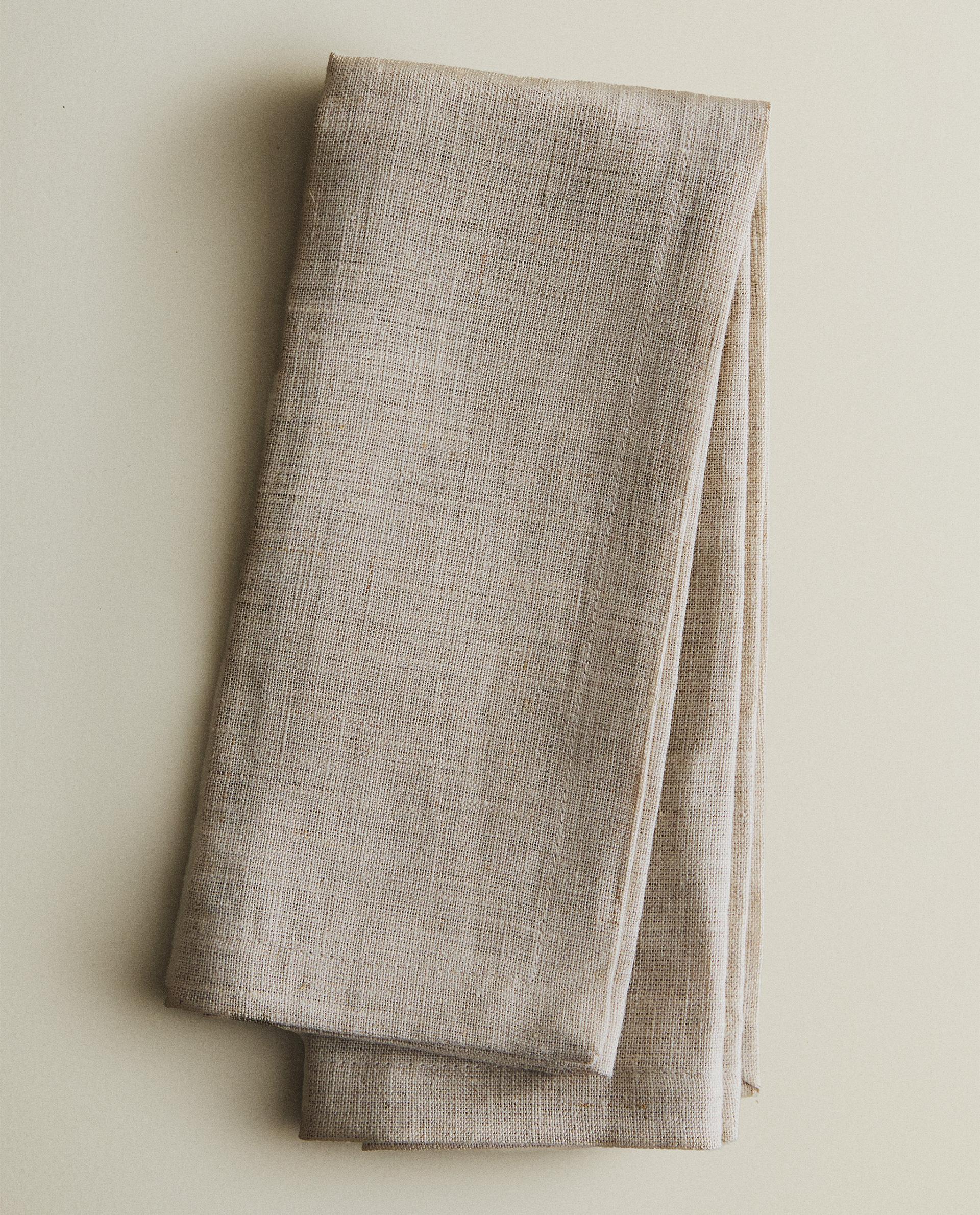 LOT DE SERVIETTES LIN COULEUR UNIE LOT DE SERVIETTES LIN COULEUR UNIE