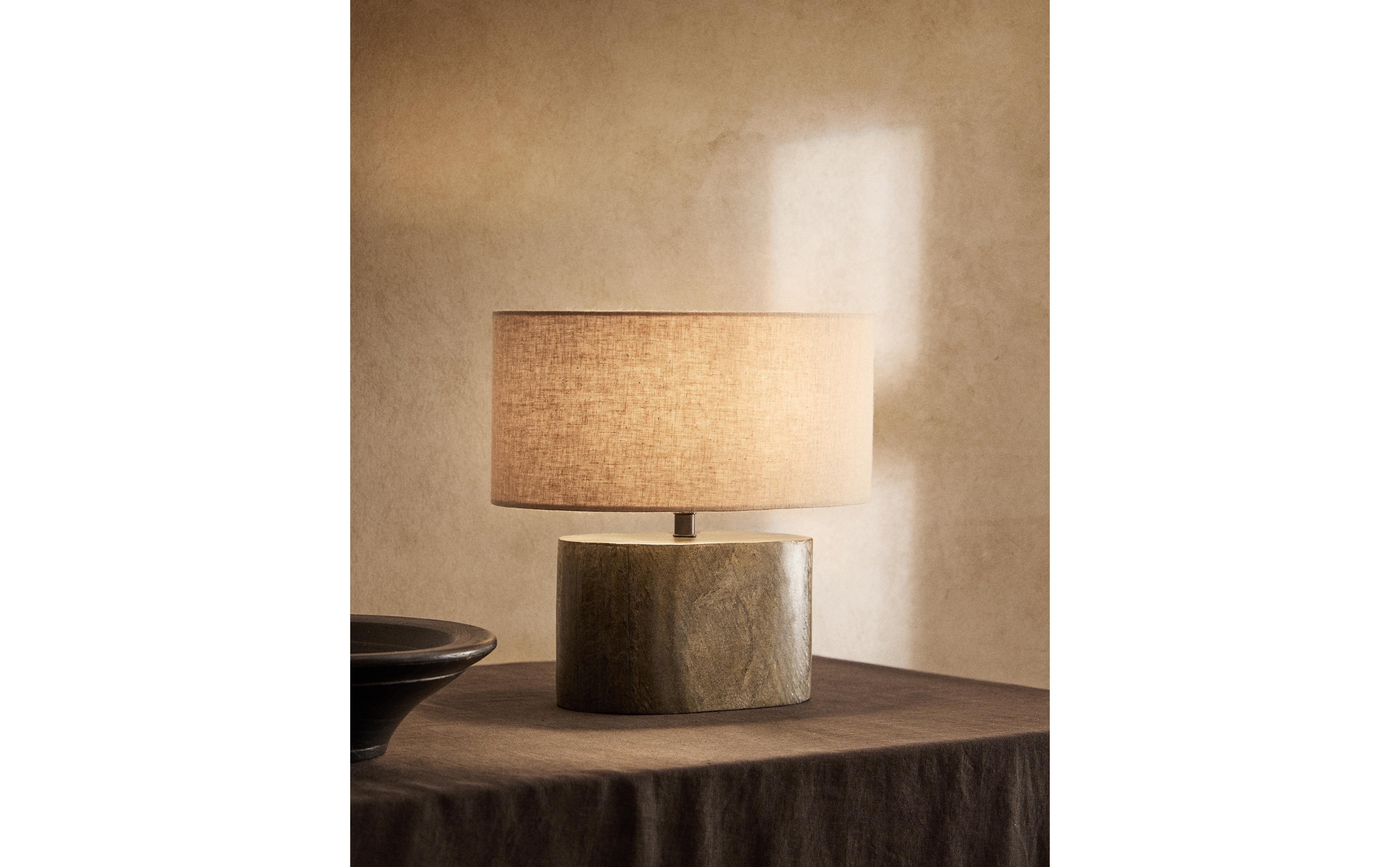 SLATE TABLE LAMP