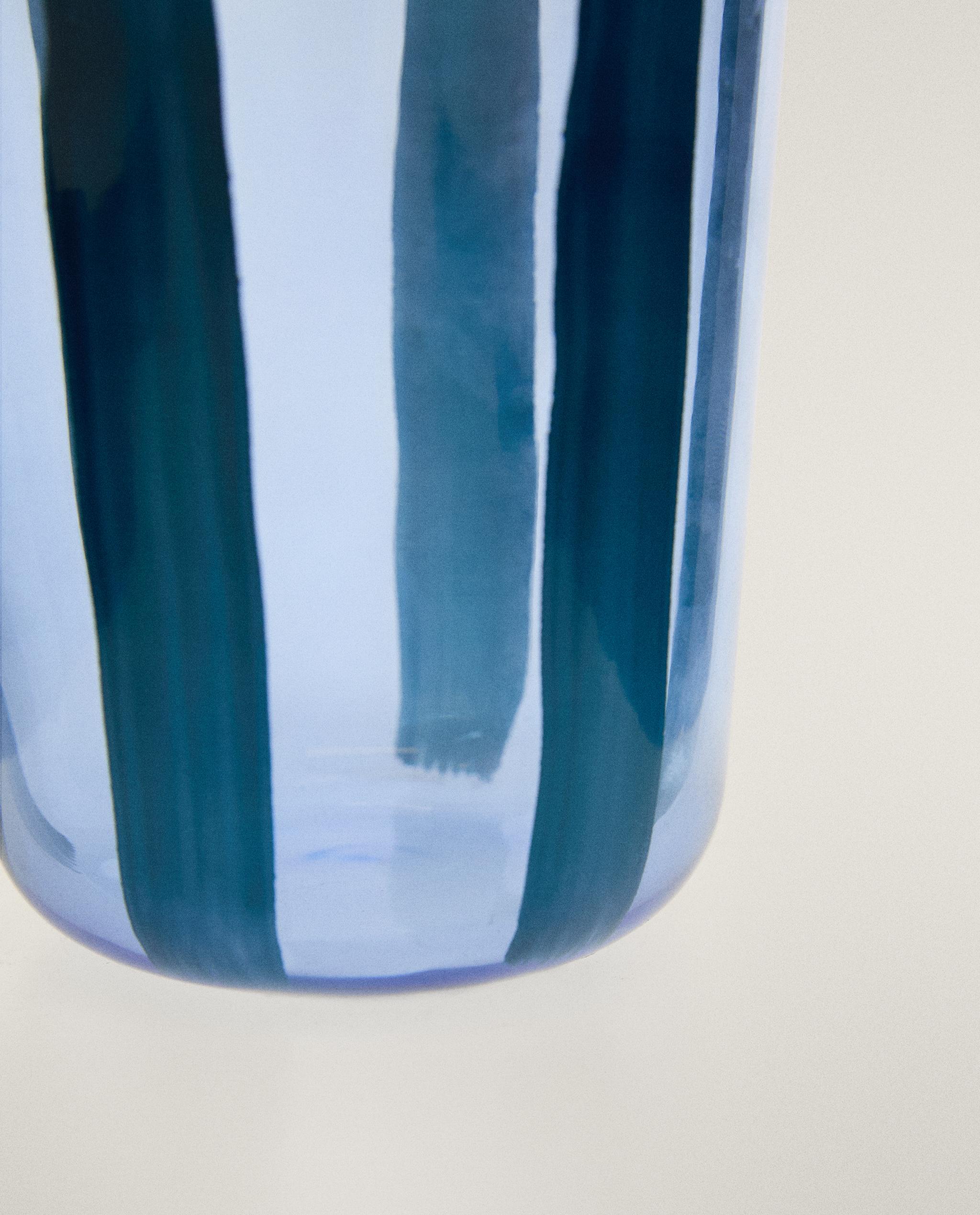 GLASS TUMBLER WITH LINE DESIGN product thumbnail 13