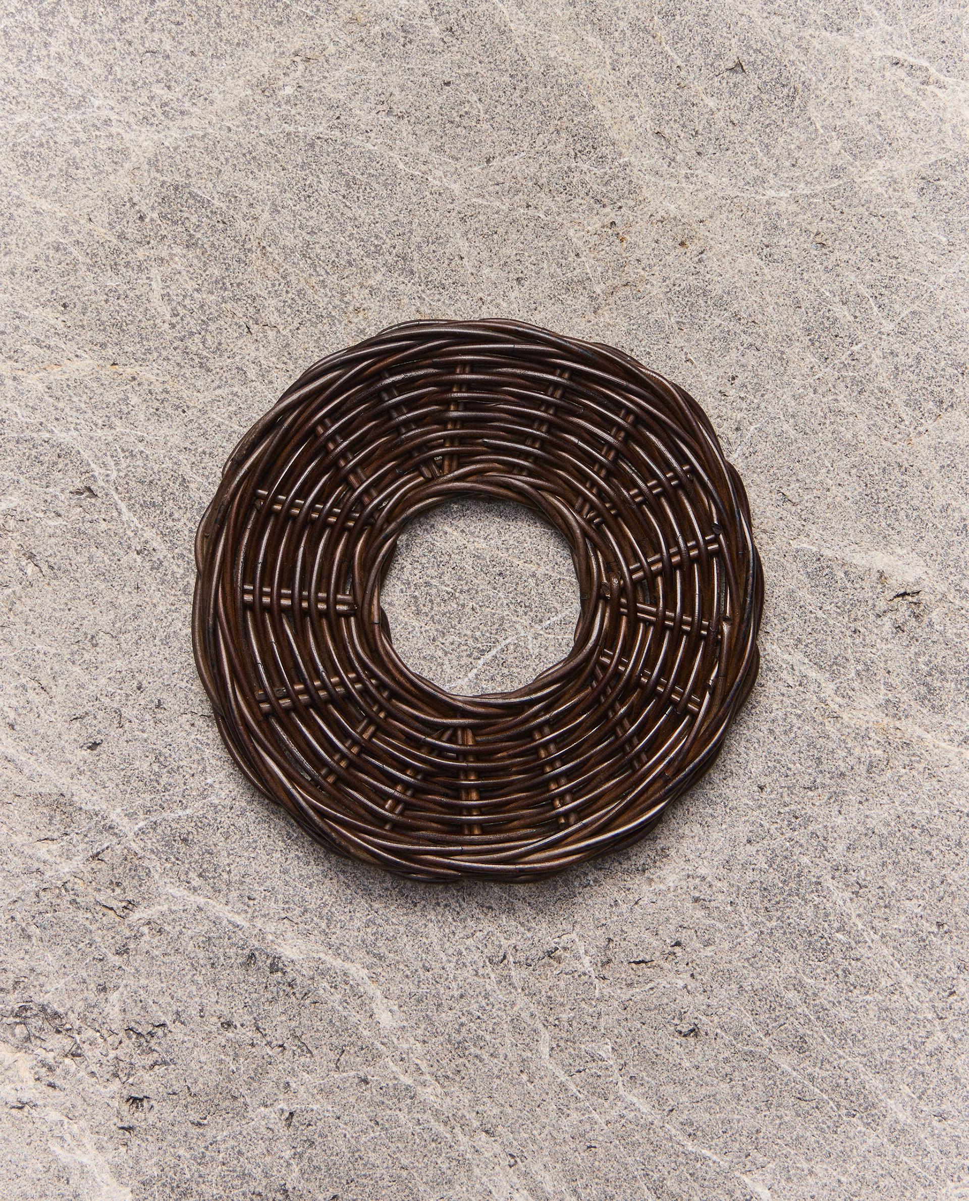 RATTAN TRIVET