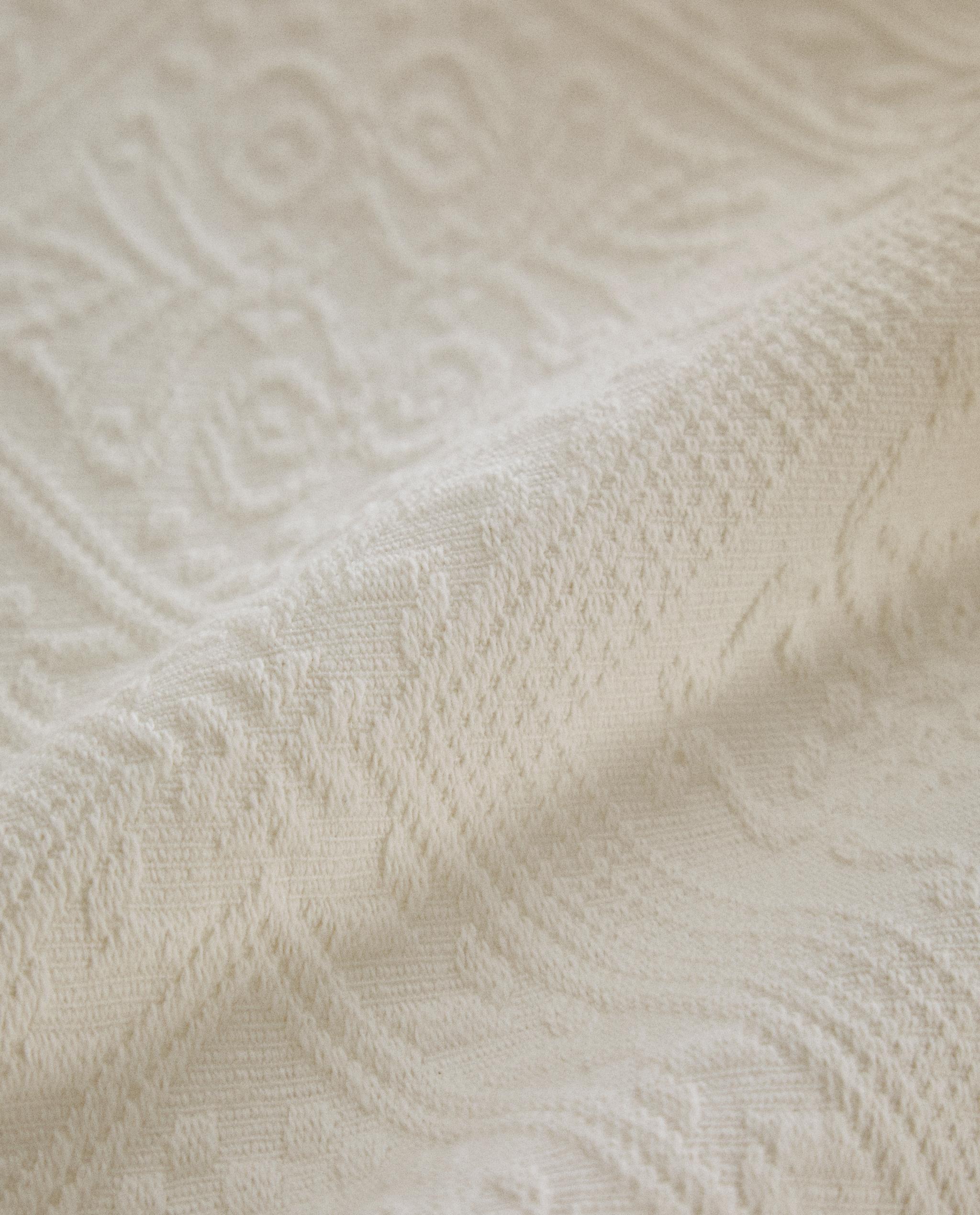 COTTON BEDSPREAD WITH GEOMETRIC DESIGN product thumbnail 5