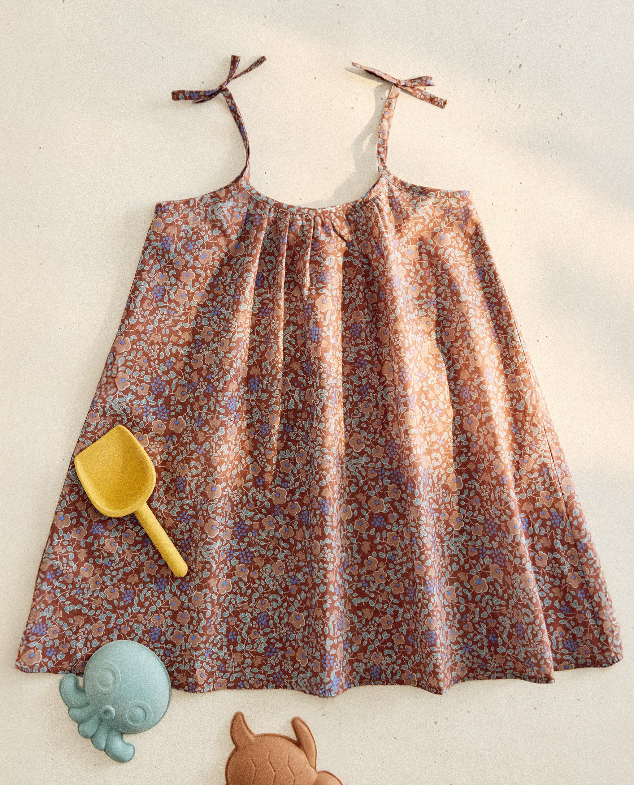 KIDS' FLORAL BEACH DRESS product thumbnail 9