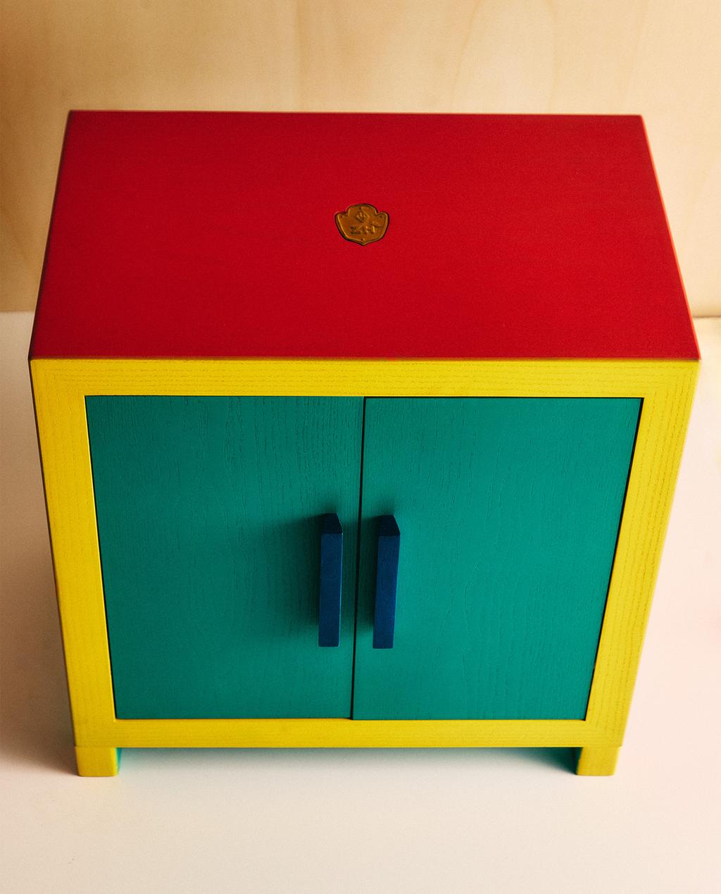 CABINET X THE ANIMALS OBSERVATORY