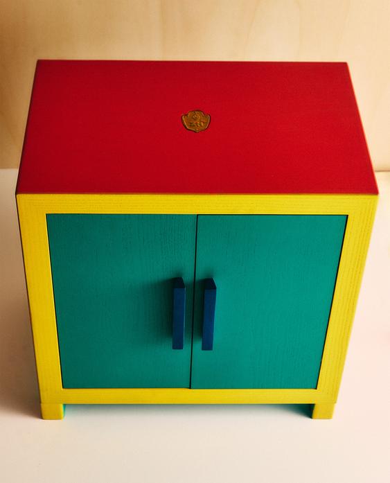 CABINET X THE ANIMALS OBSERVATORY