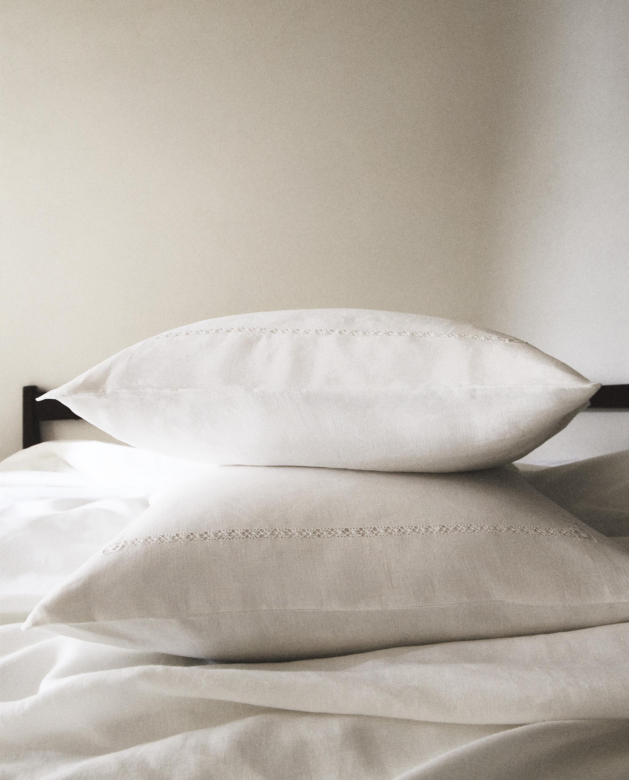 PILLOWCASES AND CUSHIONS product thumbnail 7