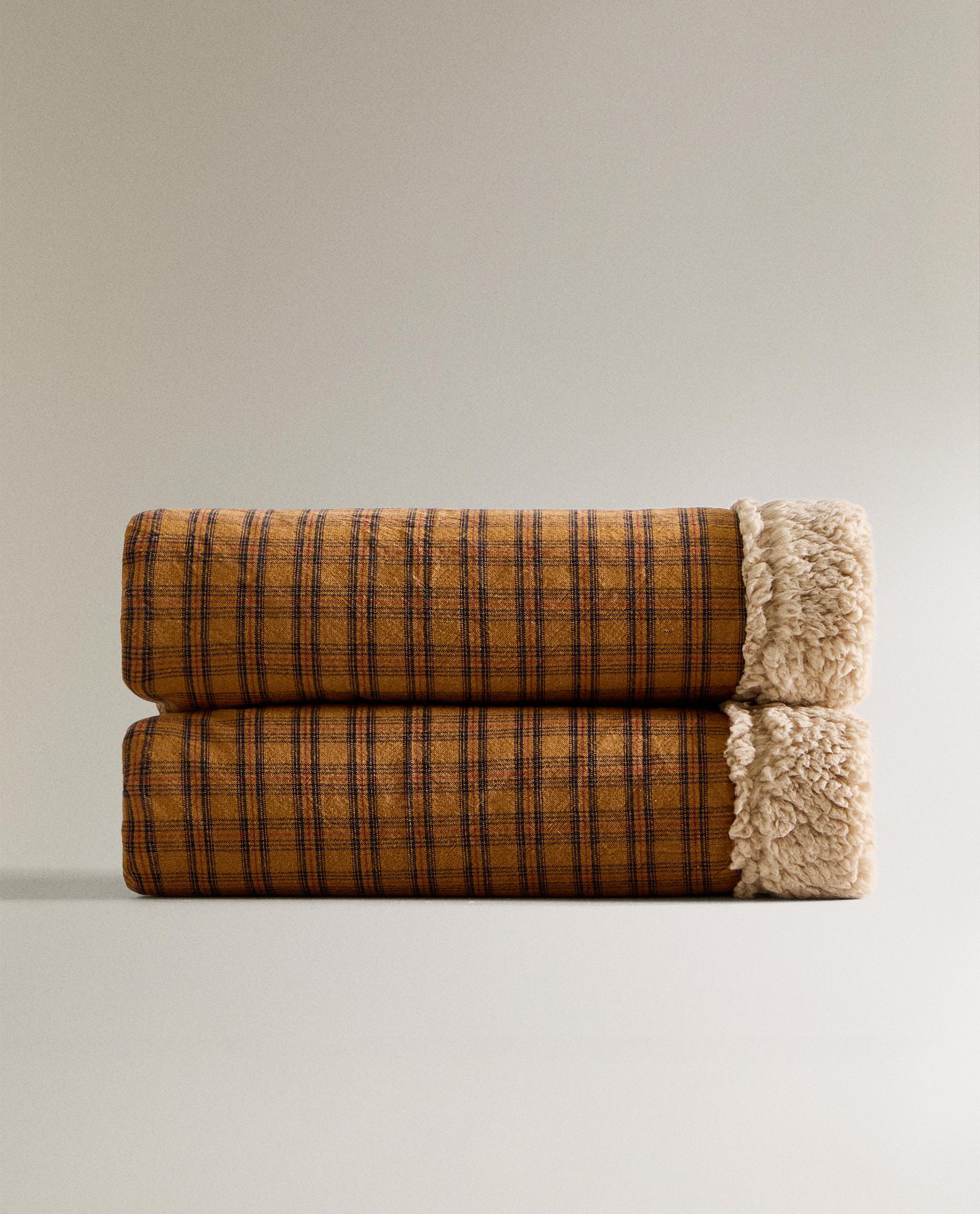 リビングルームにぴったりな薄手の掛布 | Zara Home 日本/Japan
