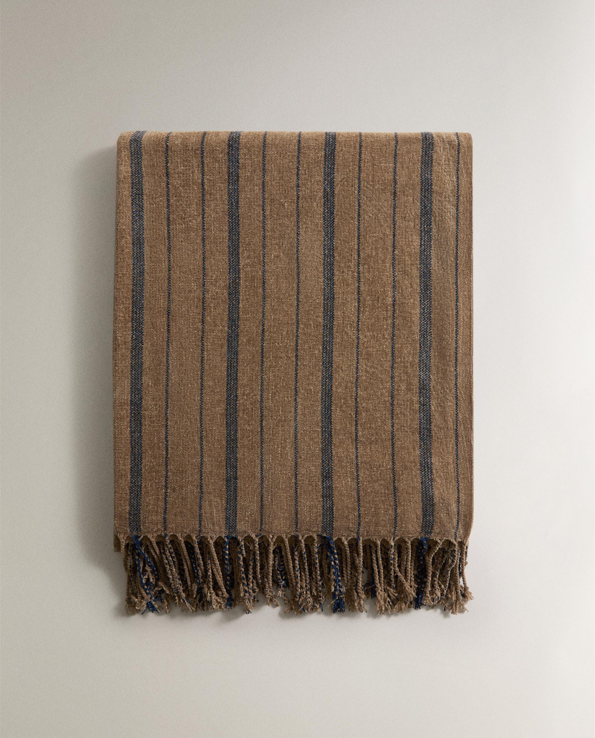 STRIPED CHENILLE THROW product thumbnail 2