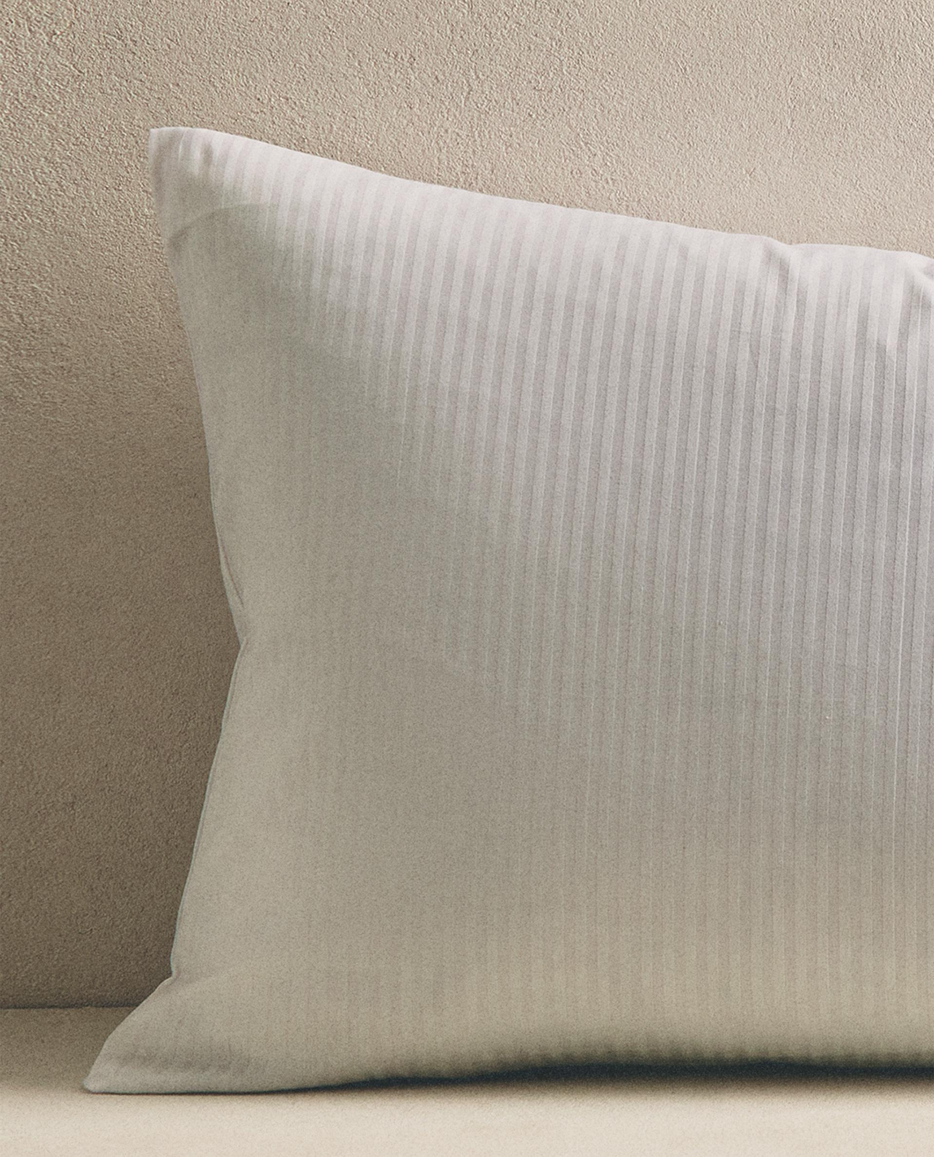 STRIPED COTTON PILLOW PROTECTOR product thumbnail 7