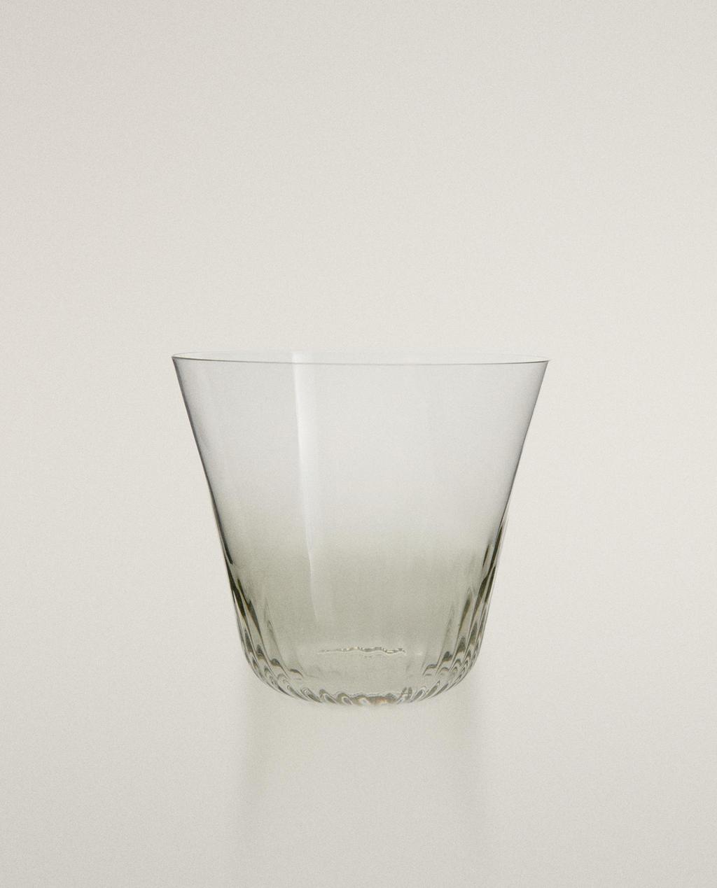 TRANSPARENT GLASS TUMBLER