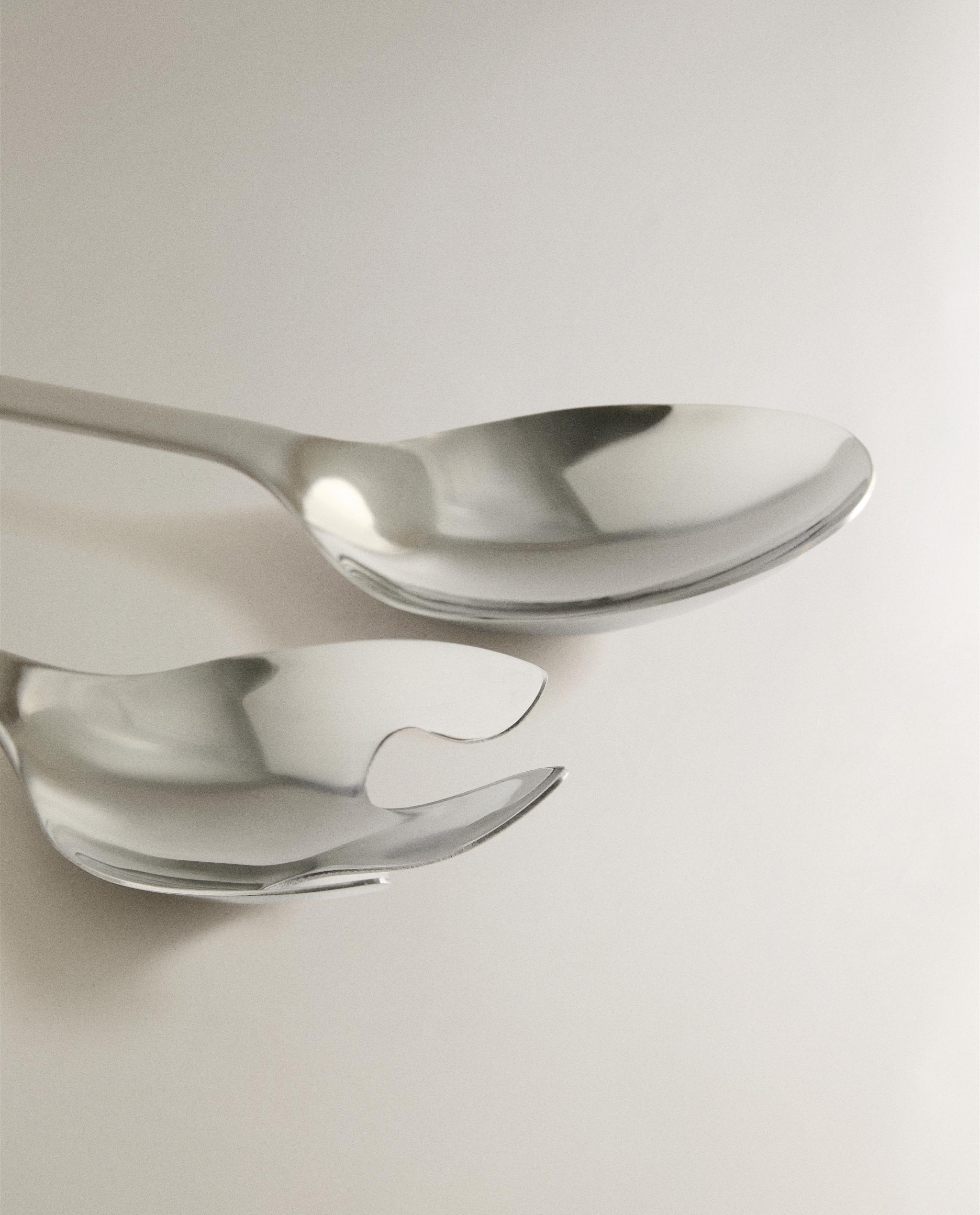 WOODEN SALAD CUTLERY SET (SET OF 2) product thumbnail 2