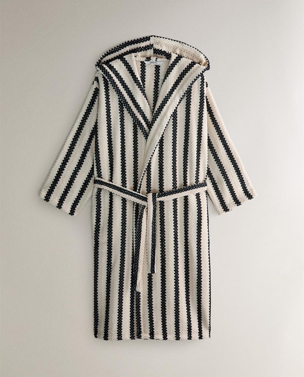 BADEMANTEL MIT GEOMETRISCHEM JACQUARDMUSTER