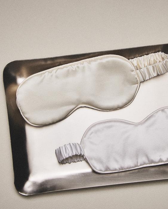 MOERBEIZIJDEN OOGMASKER