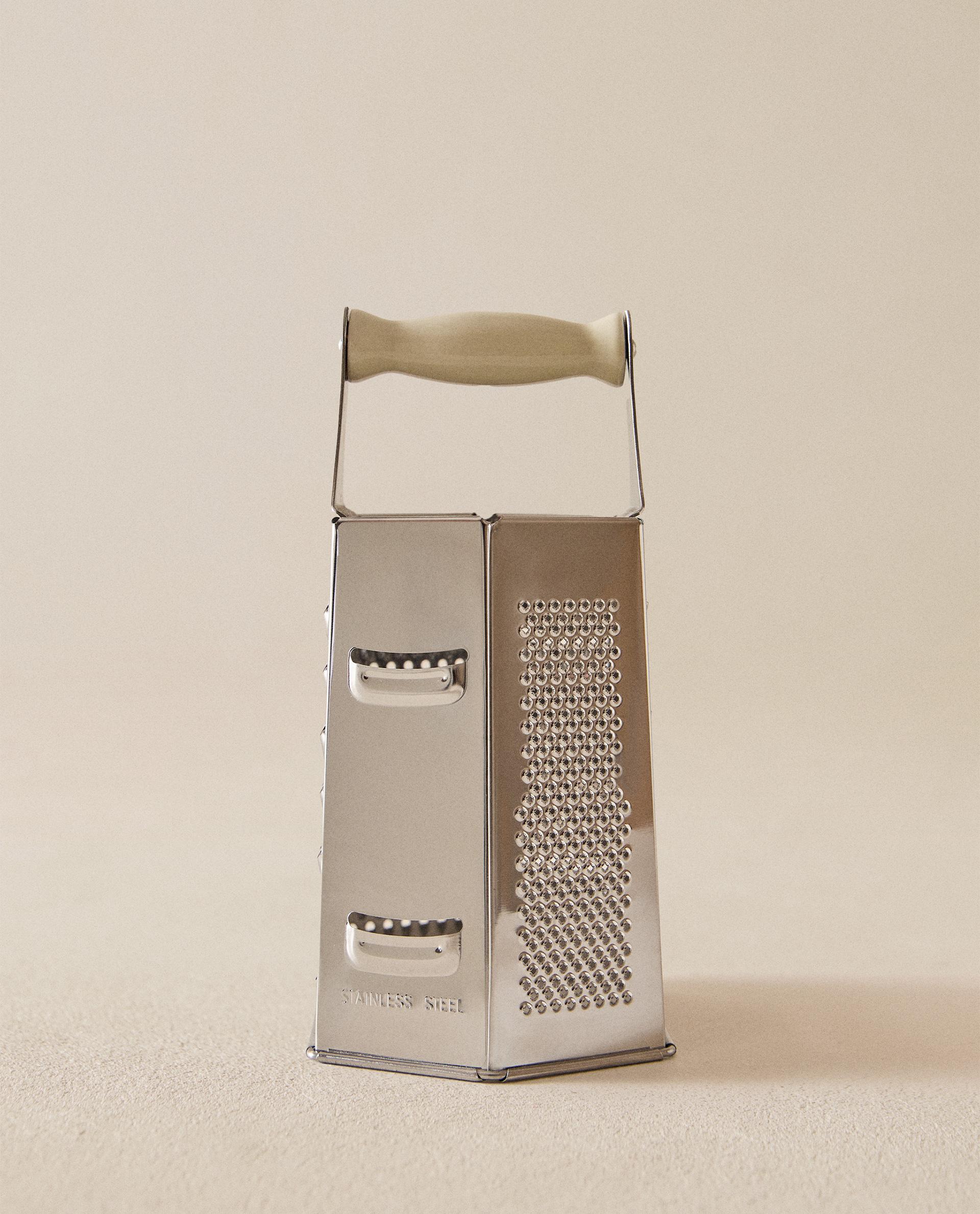 VERTICAL STEEL KITCHEN GRATER
