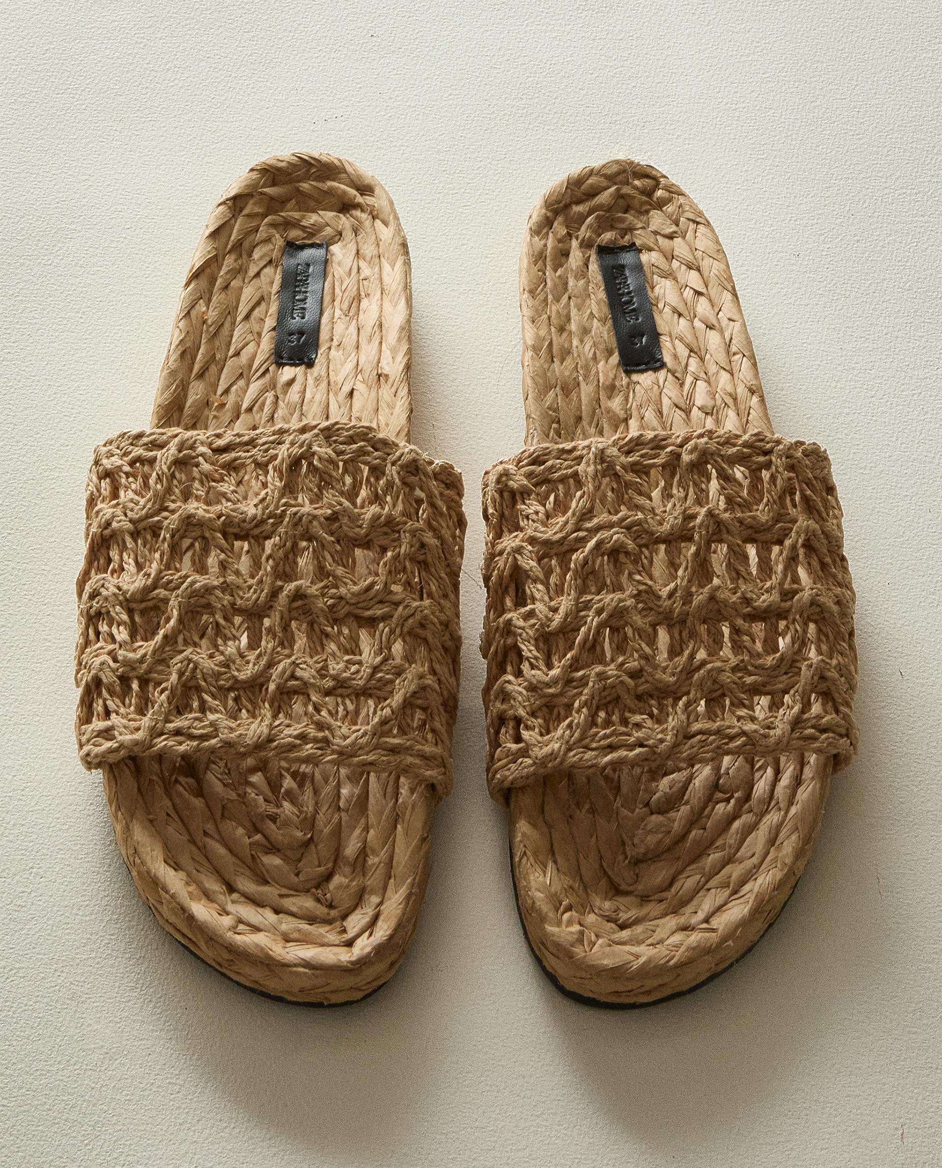 Zara Sandals Zara Tan Sliders Woven Raffia Raffia Sandals Zara