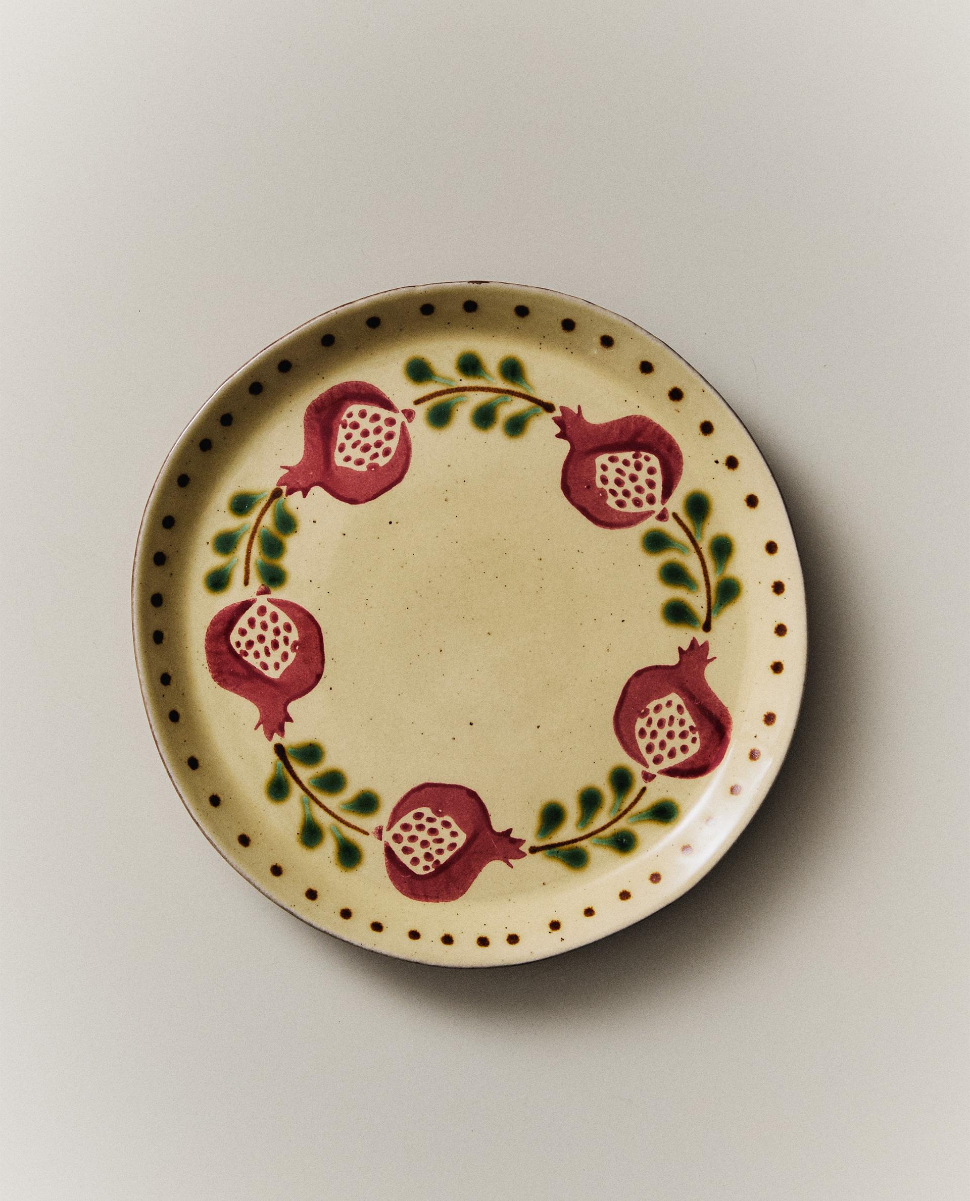POMEGRANATE TERRACOTTA DESSERT PLATE