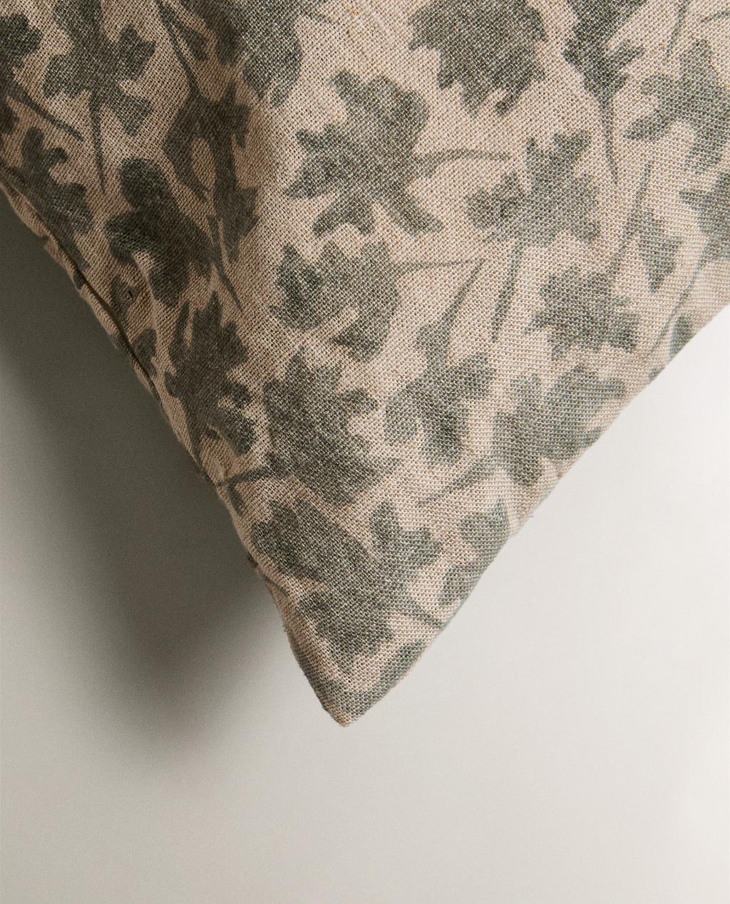 FLORAL CUSHION COVER