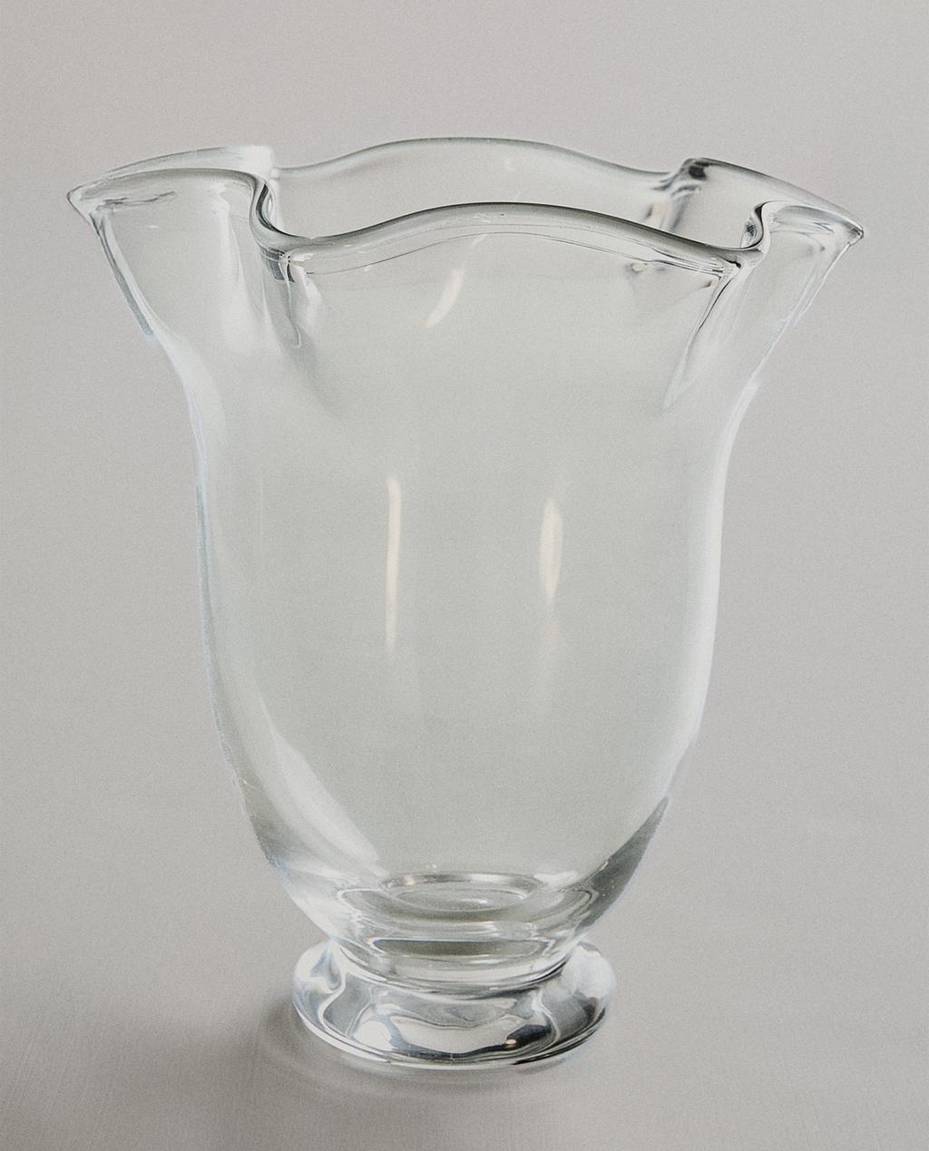VASE EN VERRE ONDULÉ TRANSPARENT VASE EN VERRE ONDULÉ TRANSPARENT