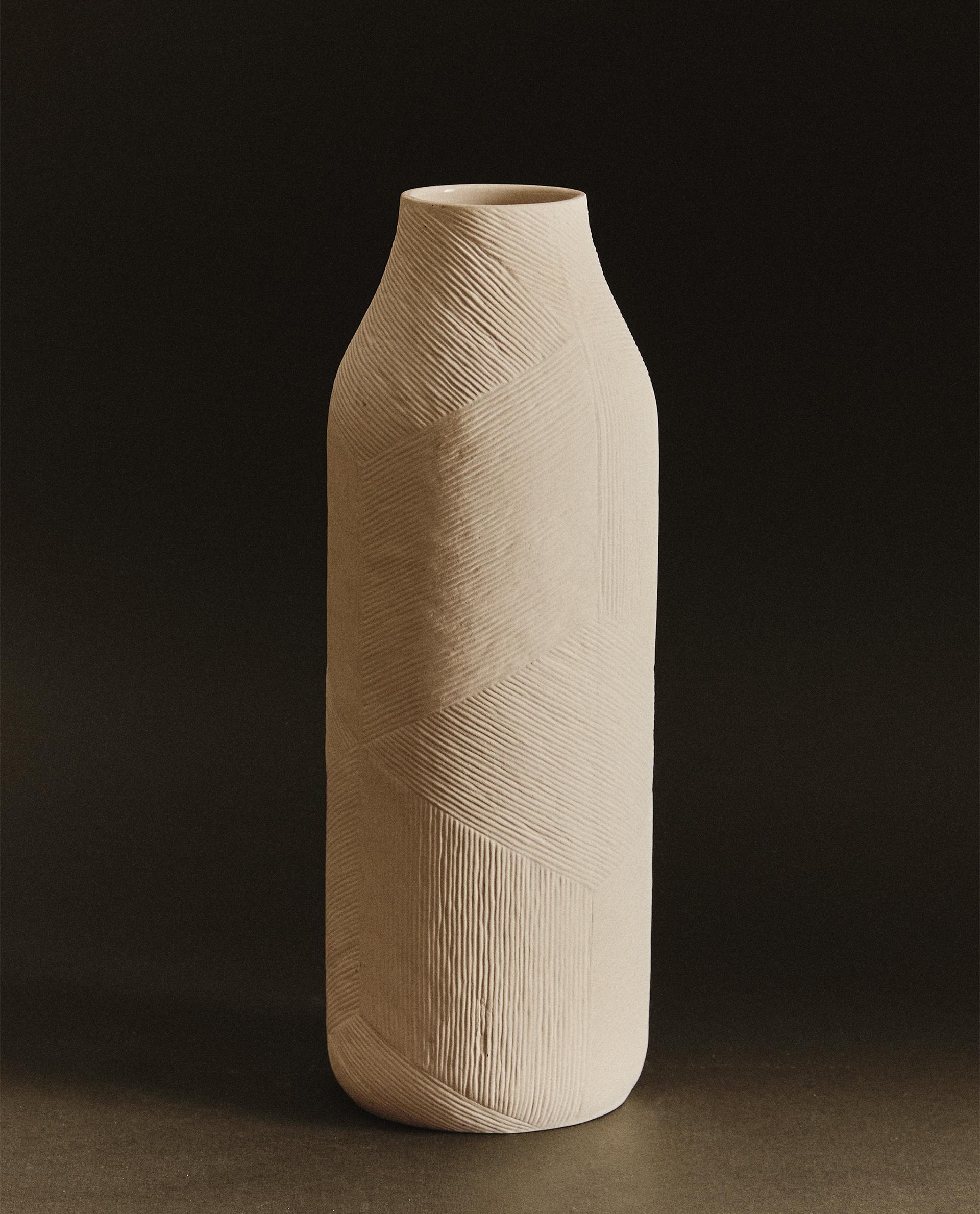 VASE CÉRAMIQUE TEXTURÉE | Zara Home France