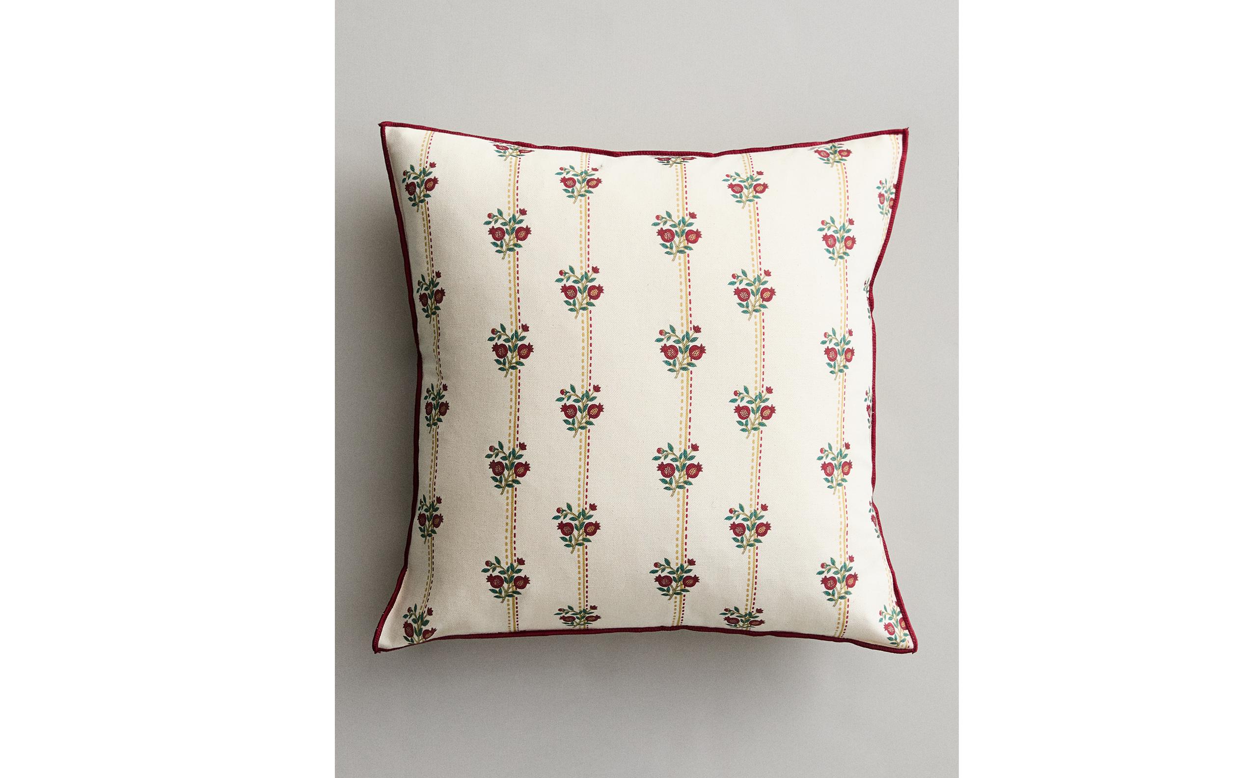 STRIPED AND FLORAL CUSHION COVER product thumbnail 2