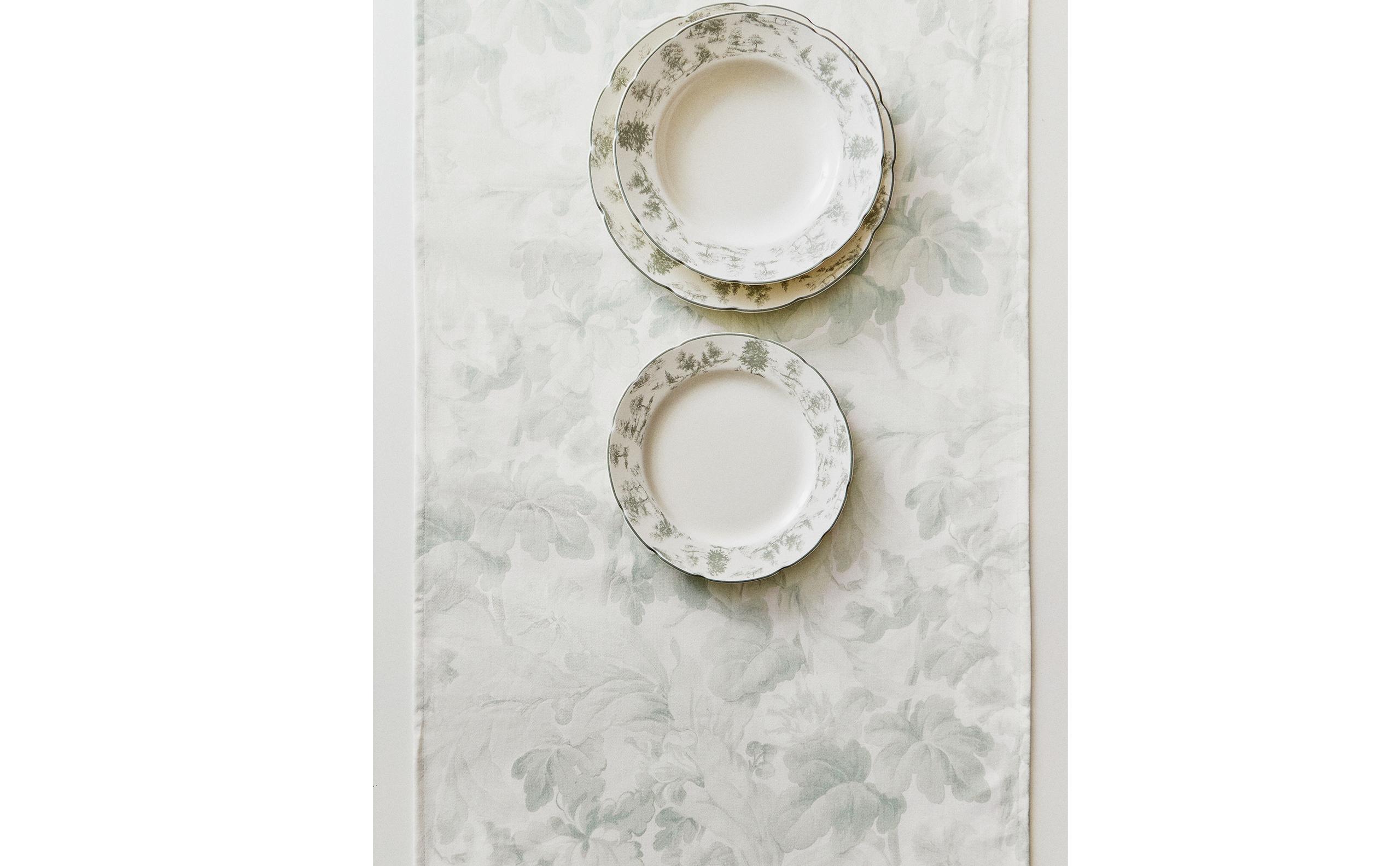 PLANT PRINT TABLE RUNNER product thumbnail 10