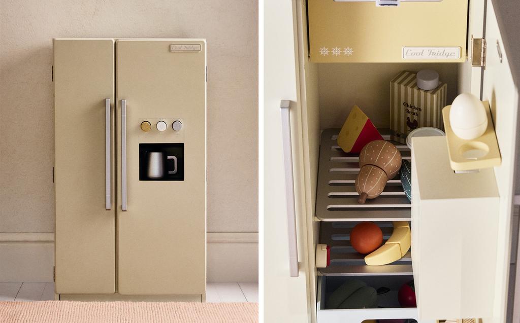 KIDS' WOODEN DOUBLE DOOR FRIDGE TOY