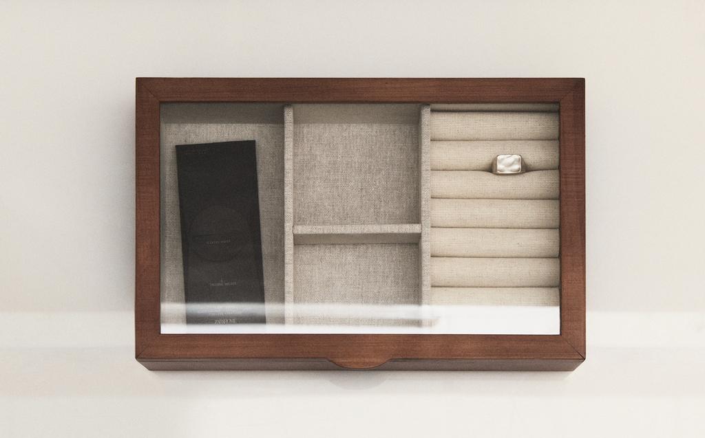 WOODEN JEWELLERY BOX WOODEN JEWELLERY BOX