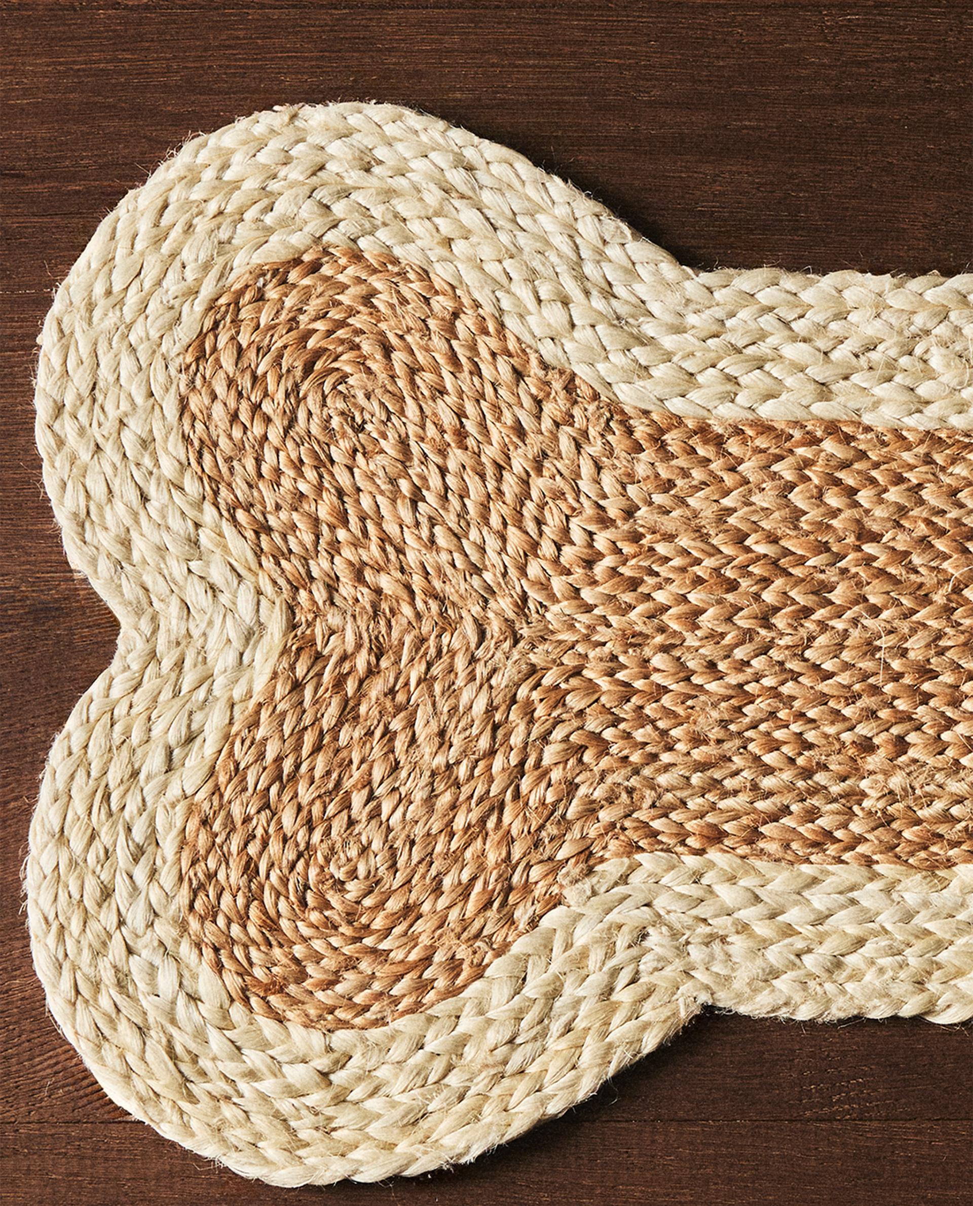 JUTE BONE PET RUG