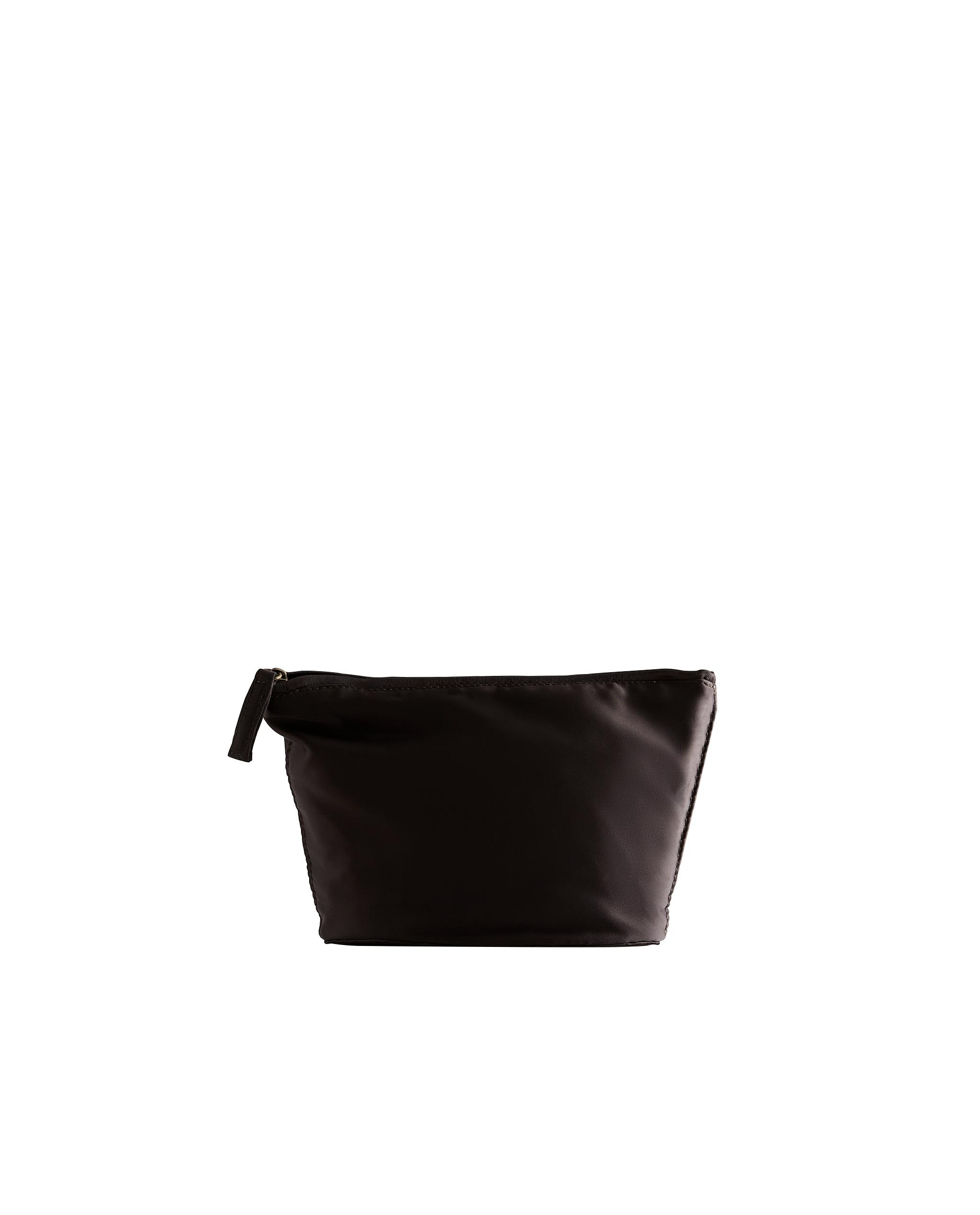 SATEEN WASH BAG product thumbnail 3