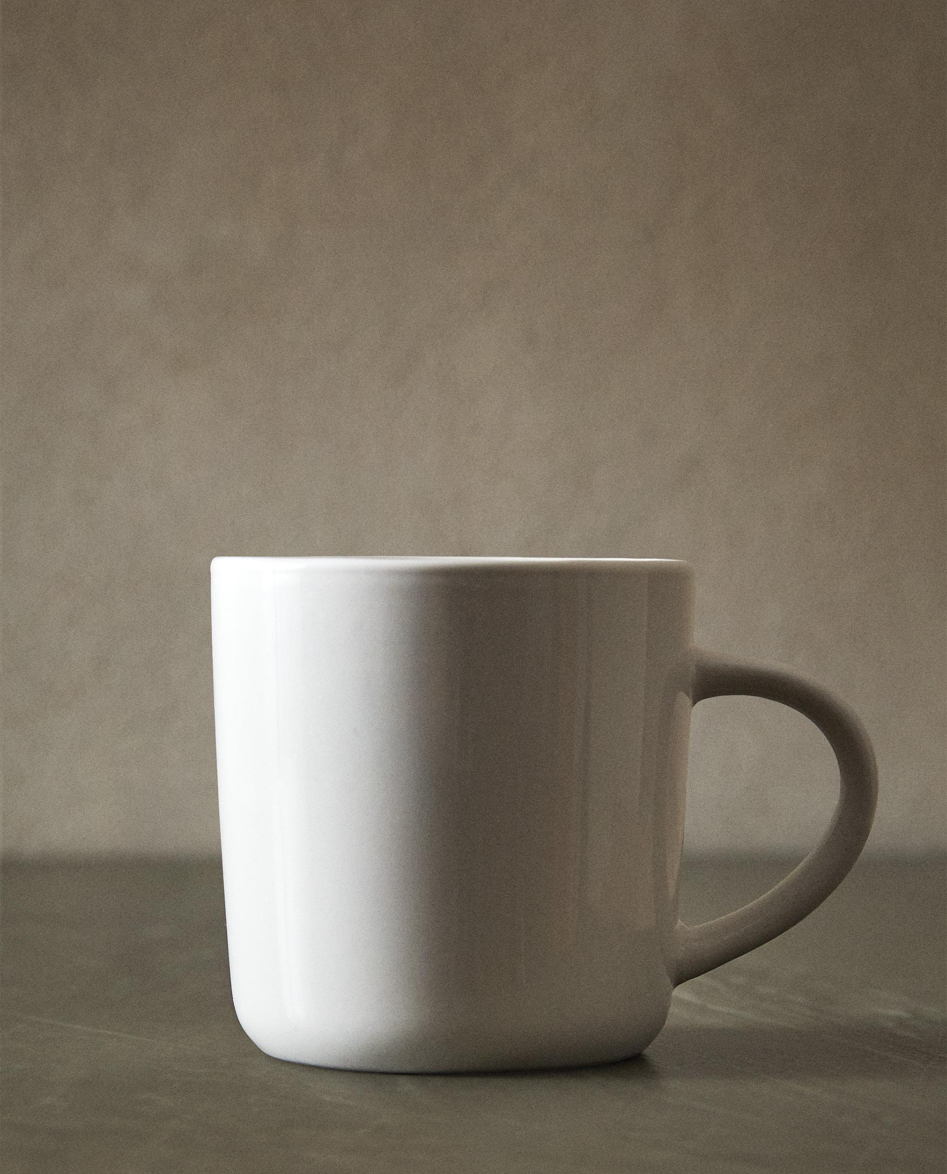 STONEWARE MUG