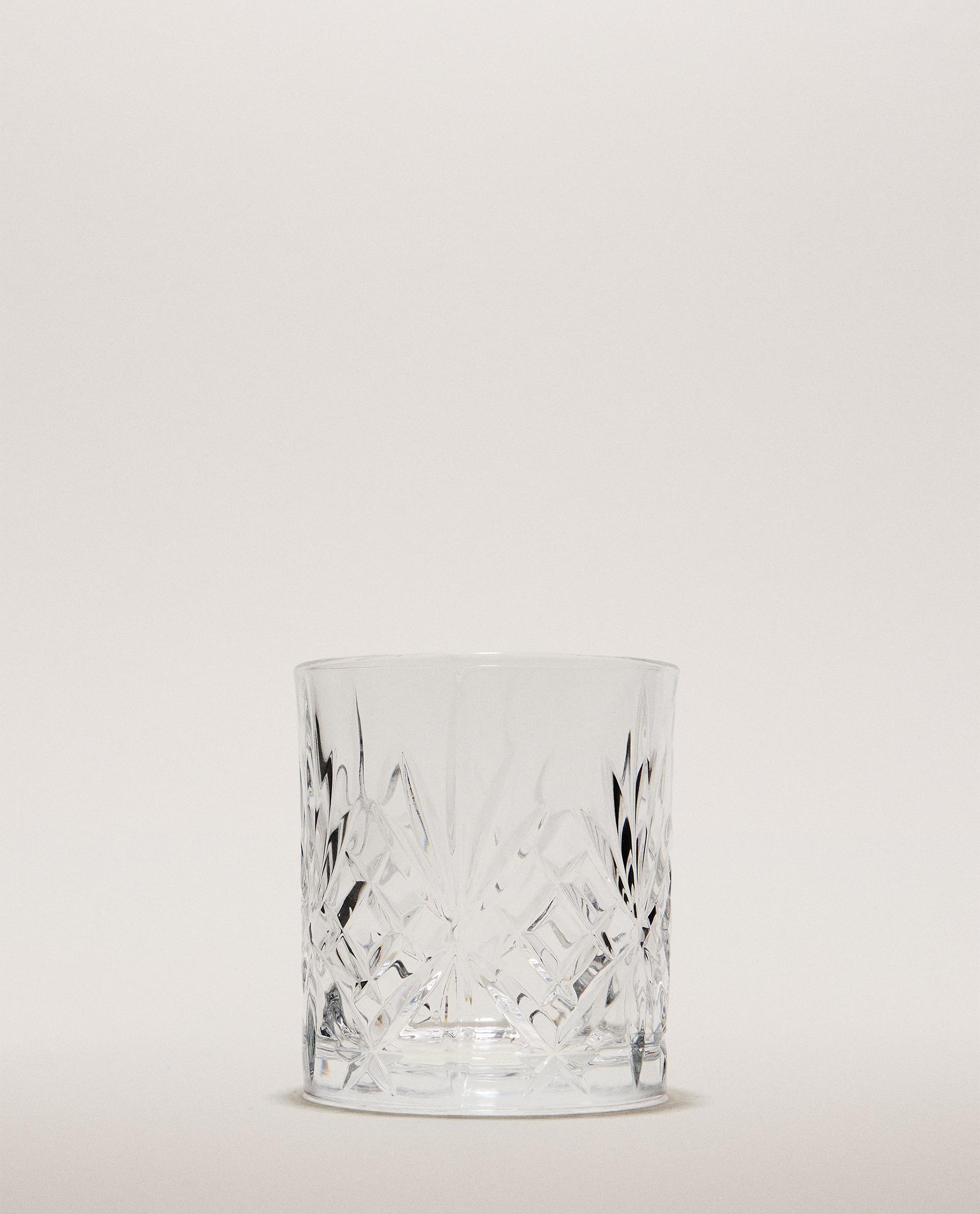 CRYSTALLINE TUMBLER WITH RAISED DESIGN CRYSTALLINE TUMBLER WITH RAISED DESIGN