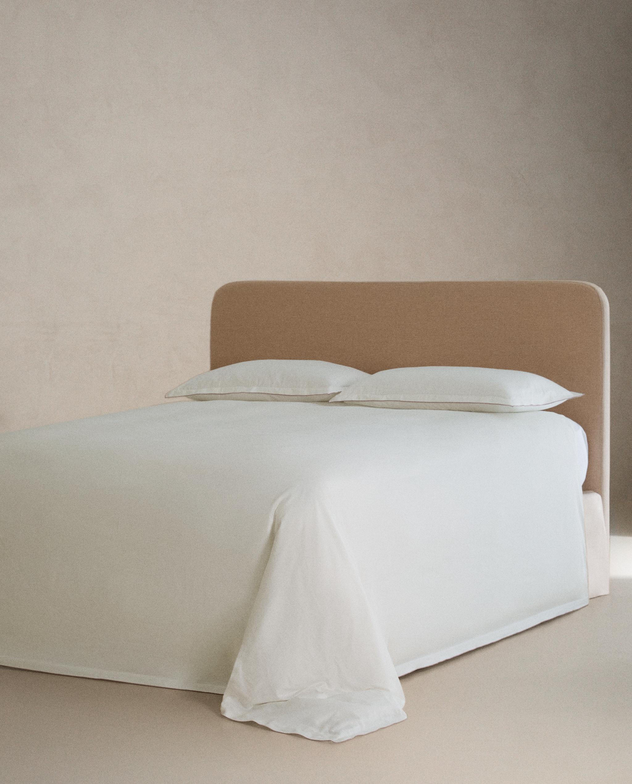 SATEEN OVERLOCK DUVET COVER product thumbnail 6