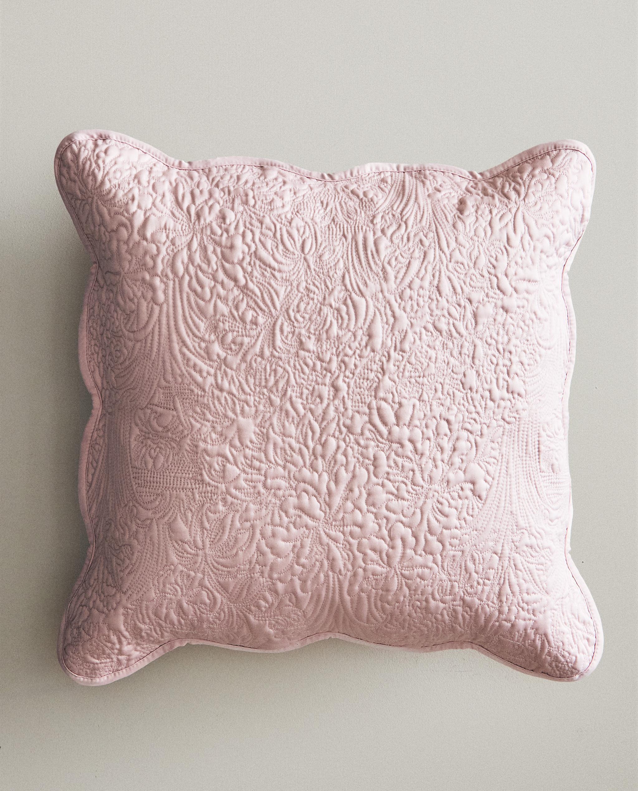 SCALLOPED FLORAL CUSHION COVER product thumbnail 10