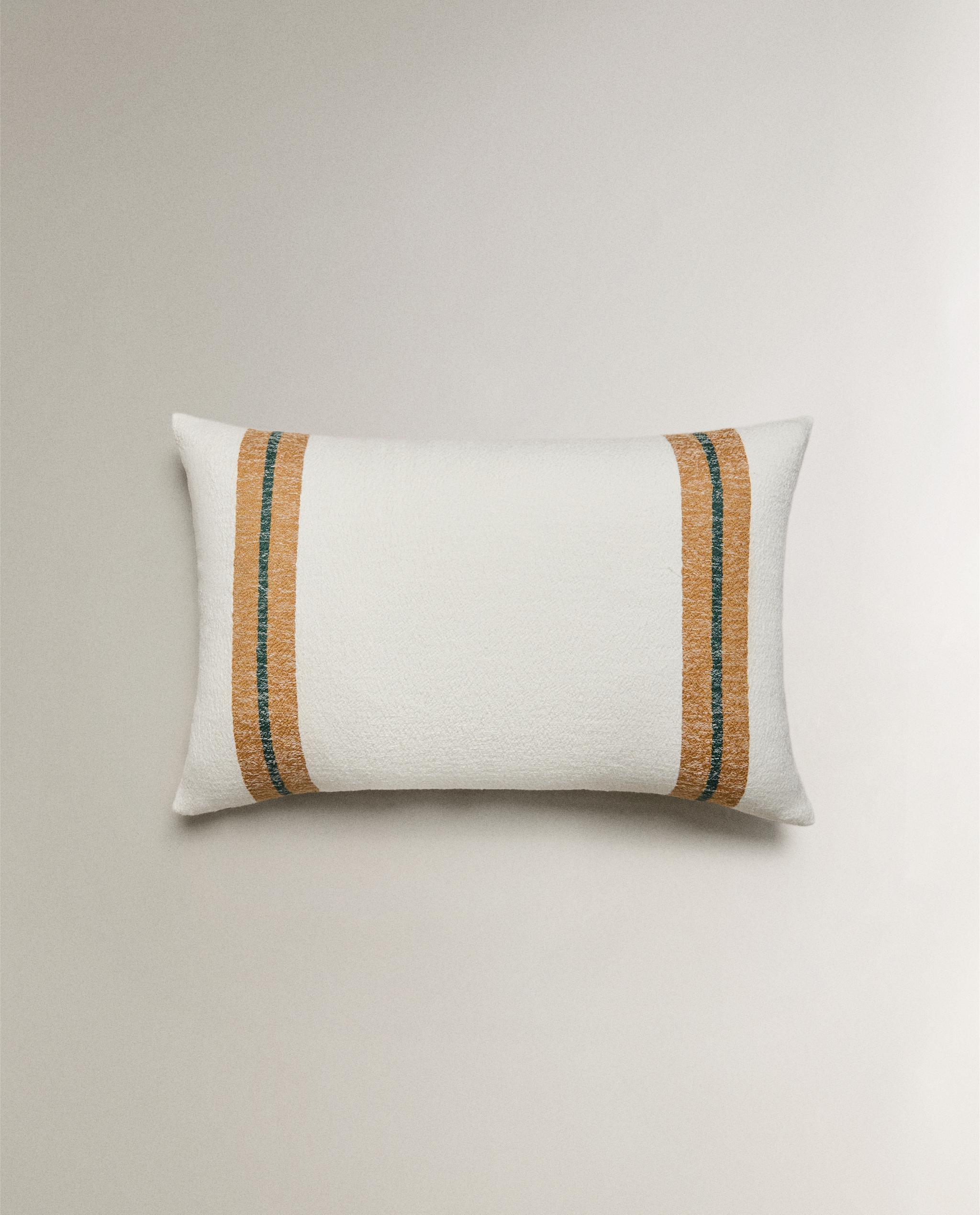 STRIPED CUSHION COVER product thumbnail 4