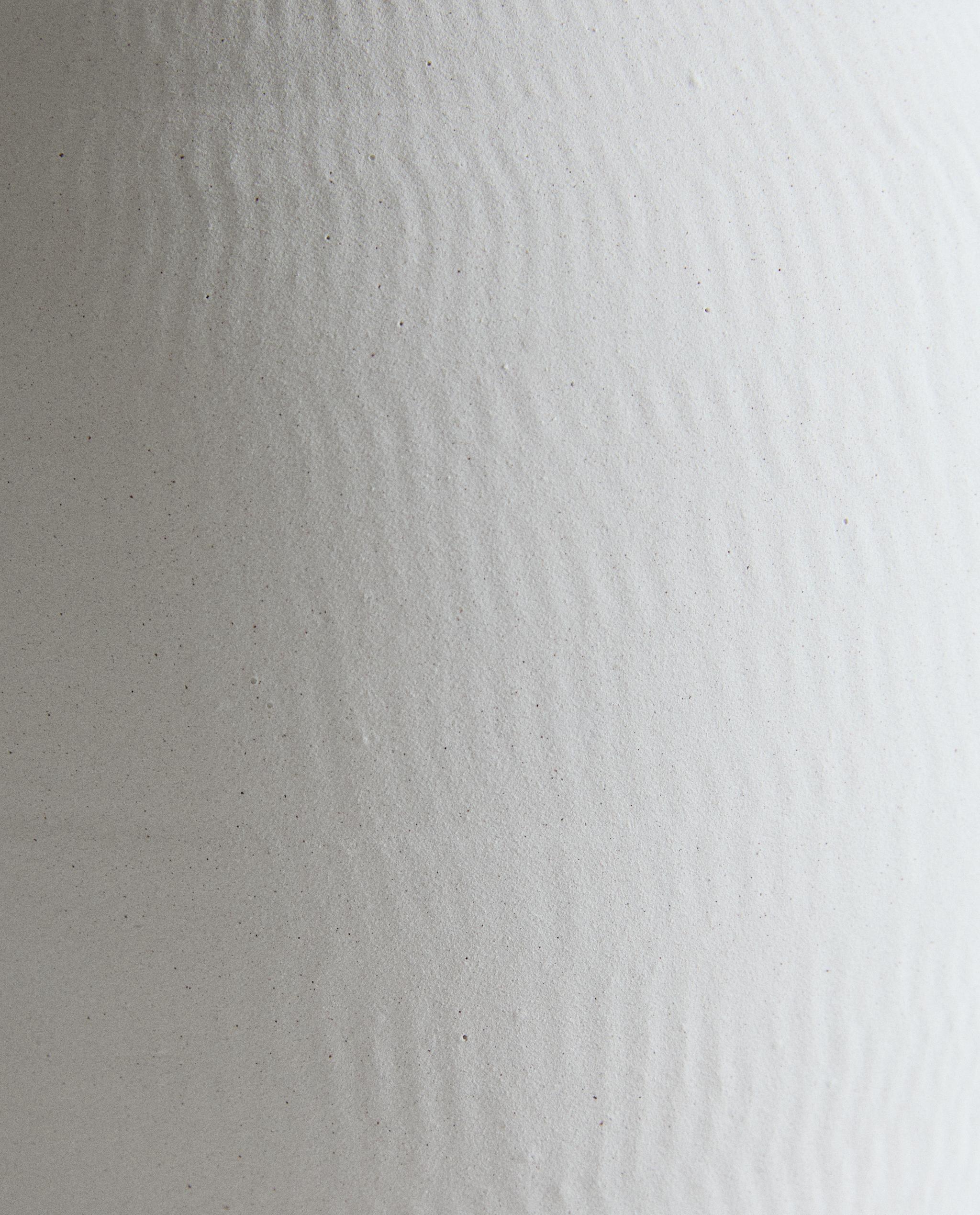 TEXTURED CERAMIC VASE product thumbnail 2