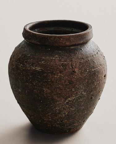 אגרטל מקרמיקה עם טקסטורה