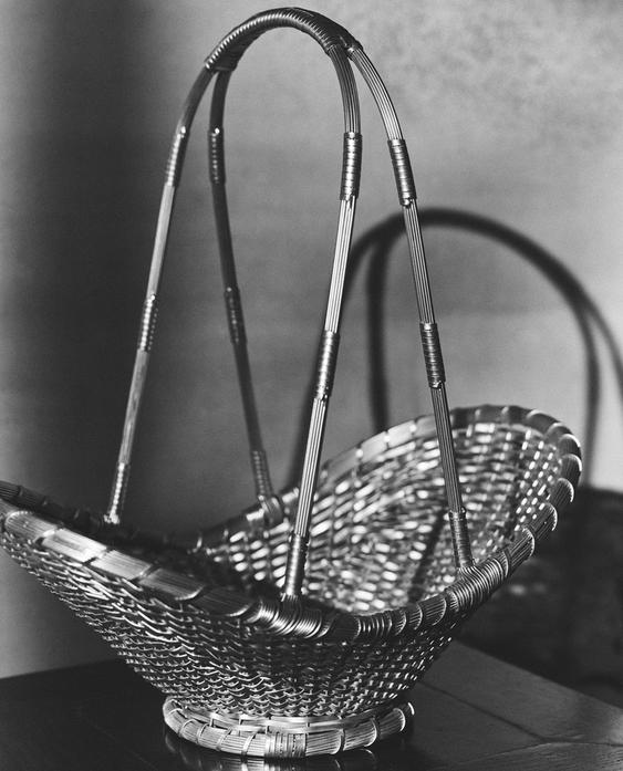 WOVEN METAL BASKET HIGH I COLIN KING