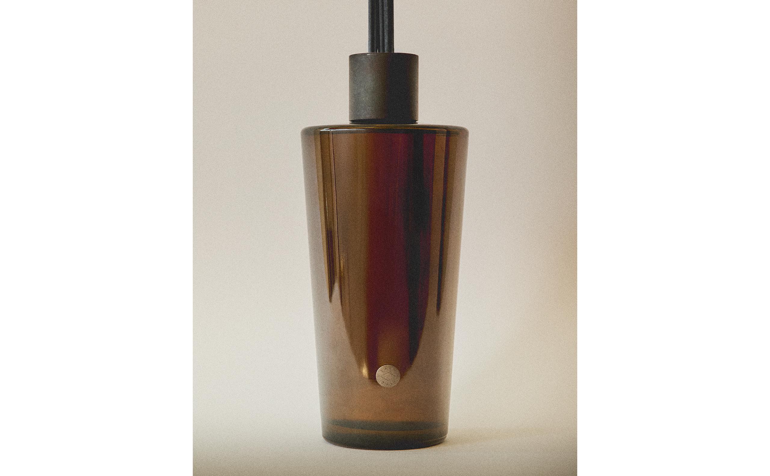 ZARA  ラージエッセンシャルディフューザー 2.5L) SIGNATURE COLLECTION XXL リードディフューザー | Zara Home