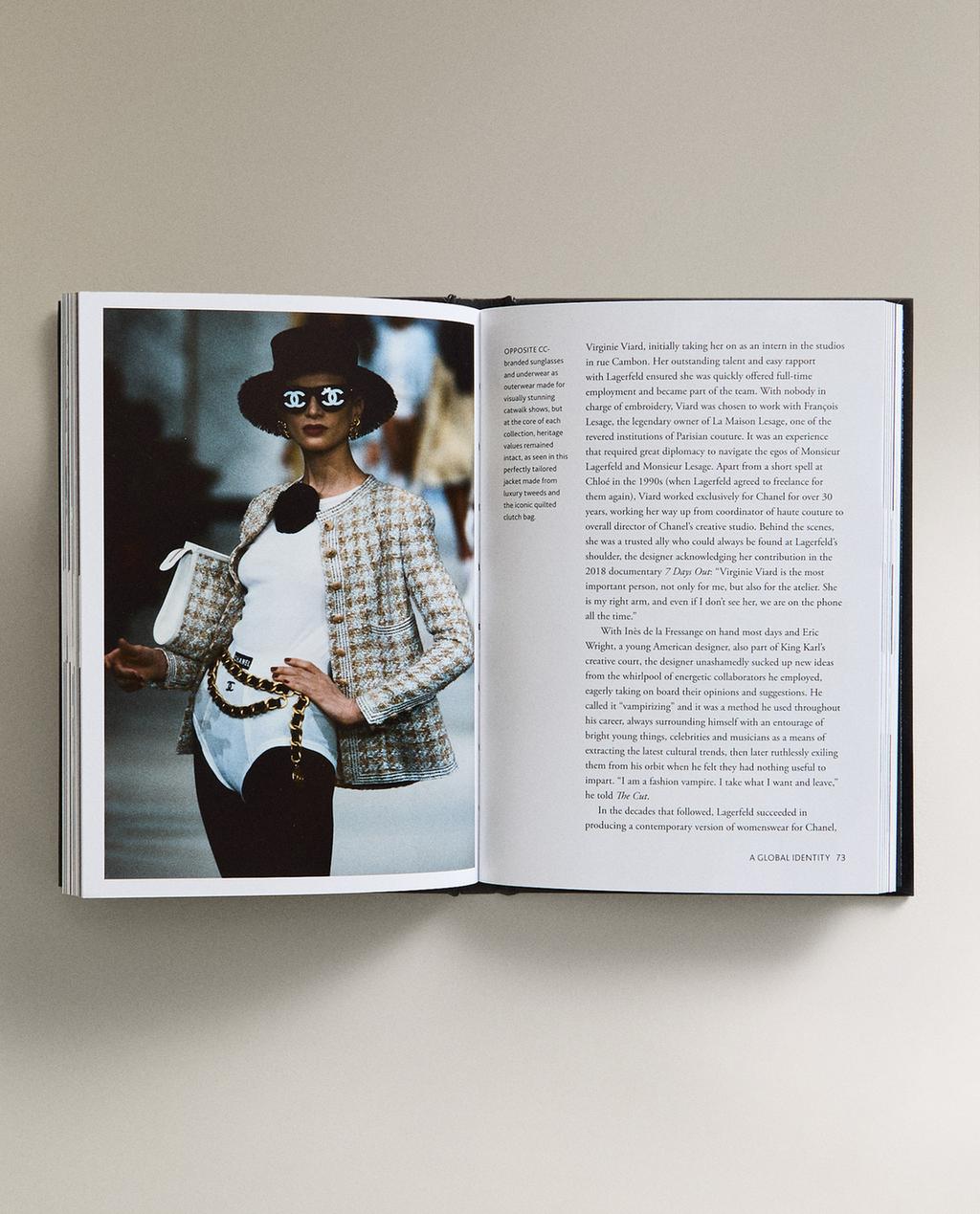 CARTE THE LITTLE BOOK OF CHANEL BY LAGERFELD