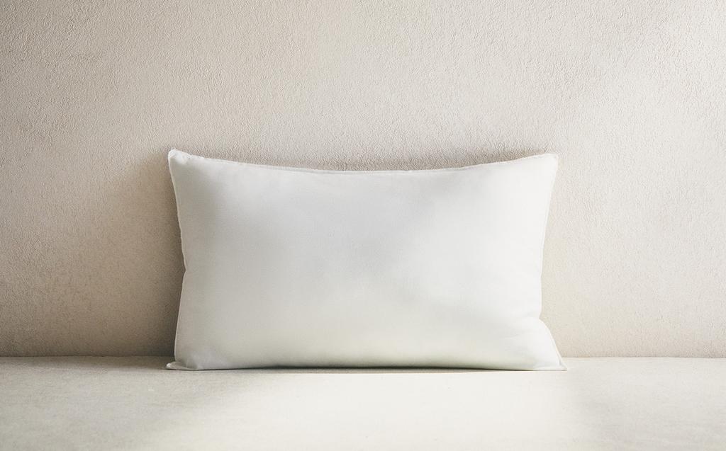 KIDS' MICROFIBRE PILLOW