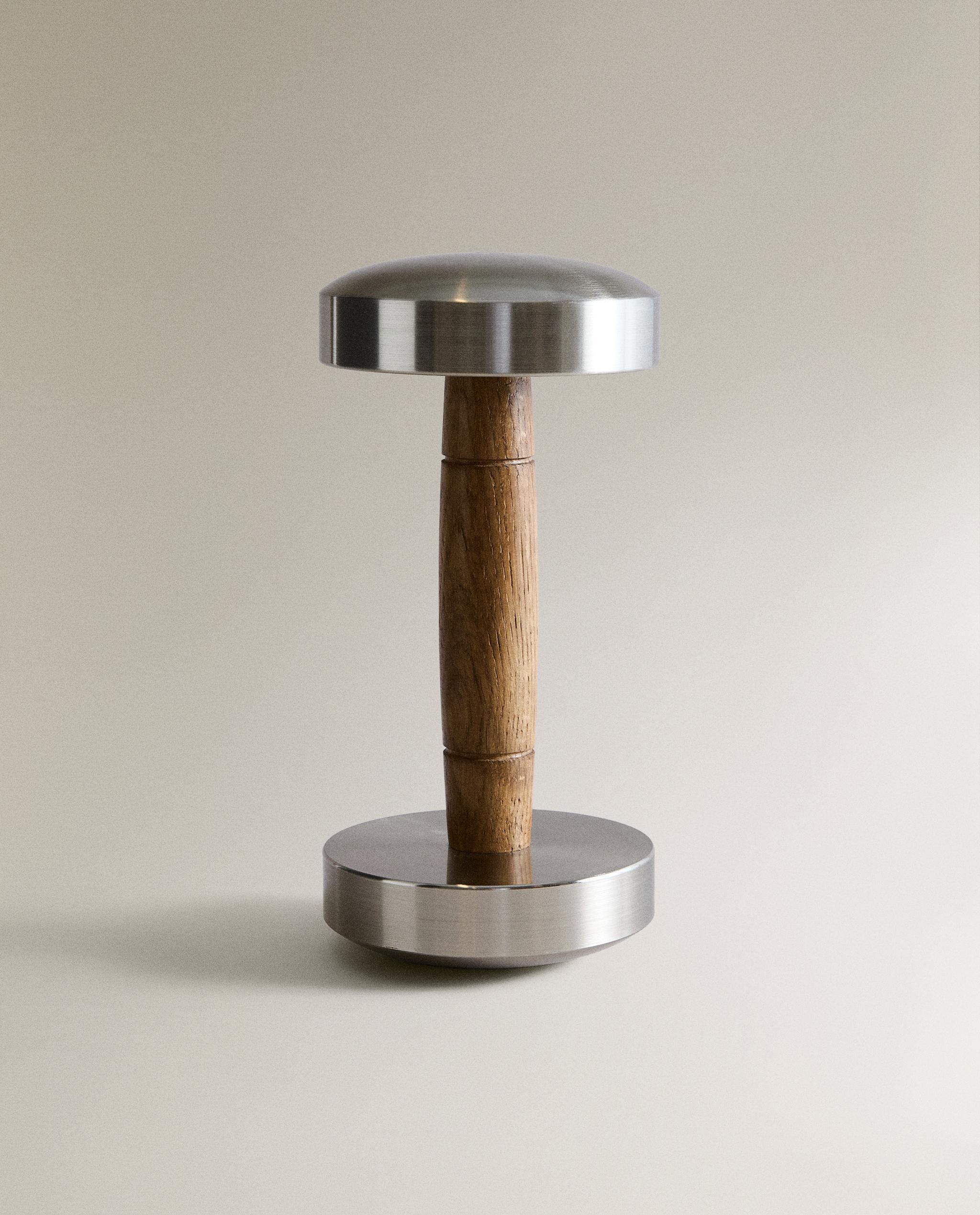 OAK WOOD AND STEEL DUMBBELL product thumbnail 2