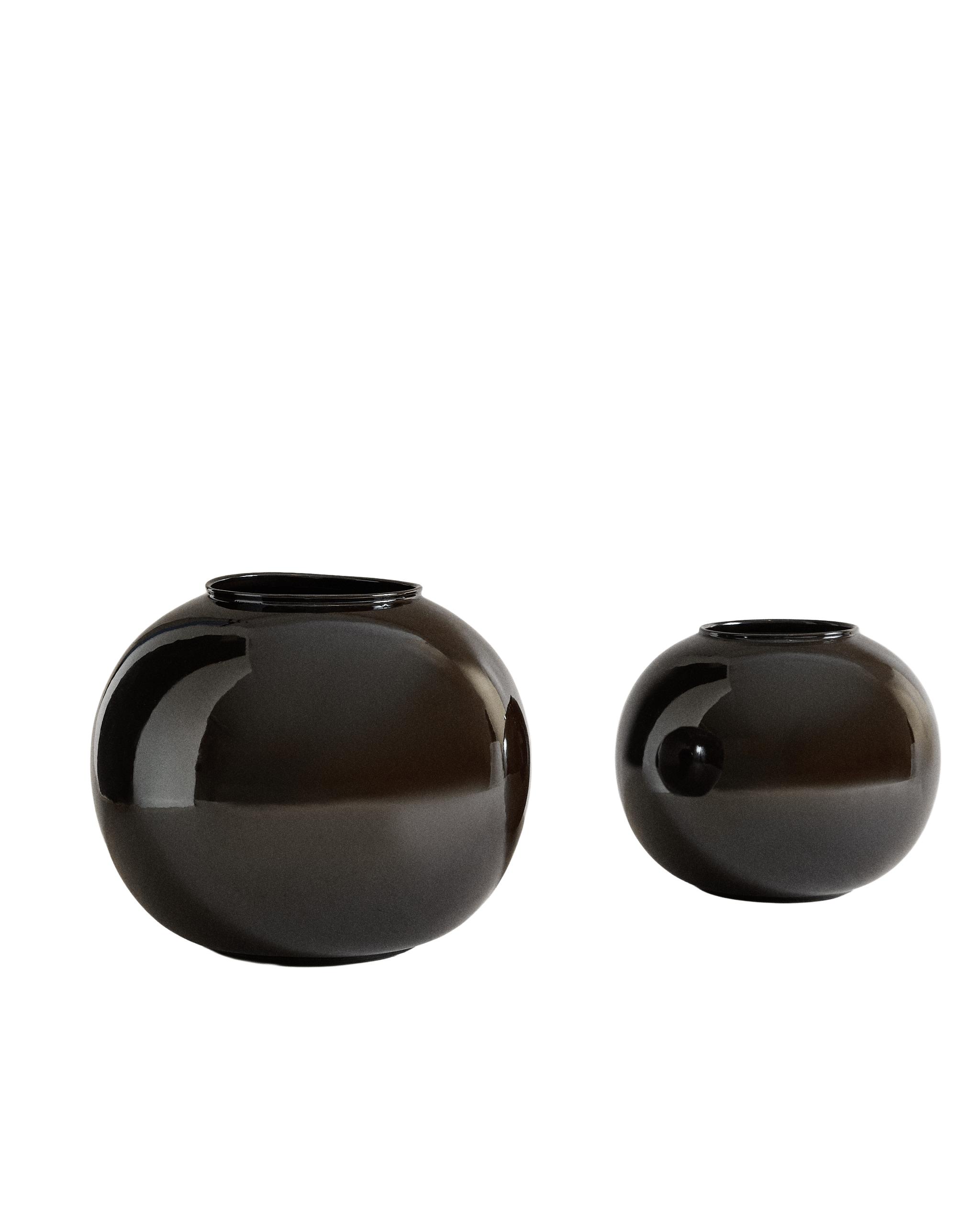 GLOSS SPHERE VASE product thumbnail 2