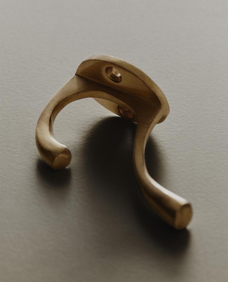 GOLD METALLIC HOOK GOLD METALLIC HOOK