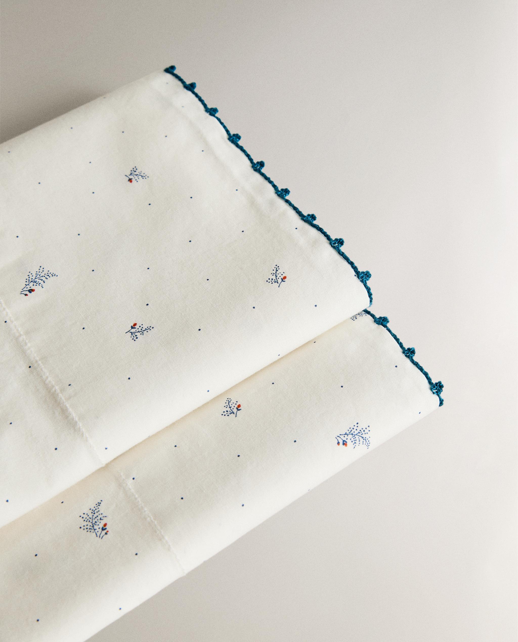 LEAVES AND POLKA DOTS MINI COT SHEET SET product thumbnail 5