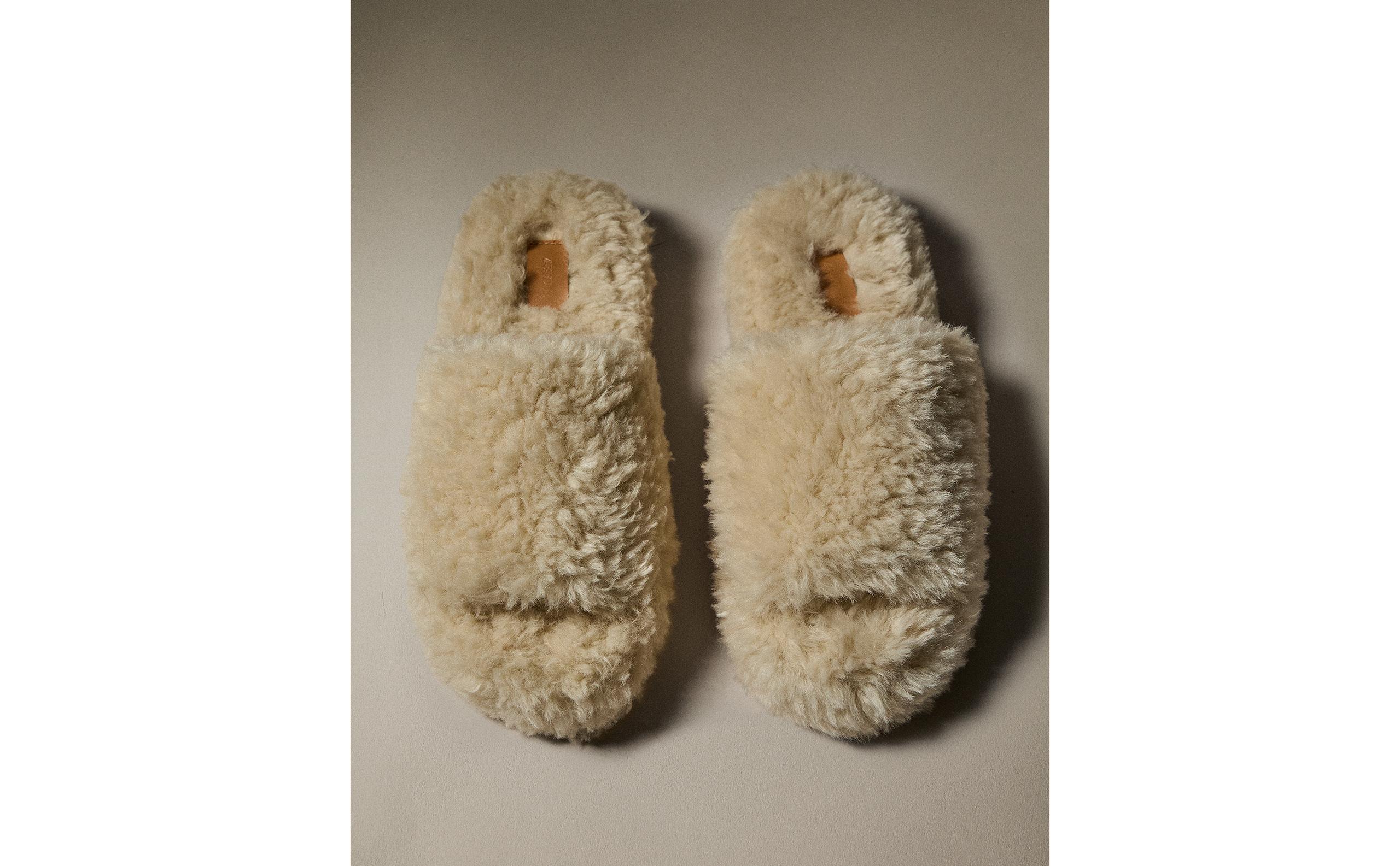 FAUX FUR PLATFORM SLIPPERS | Zara Home United States of America